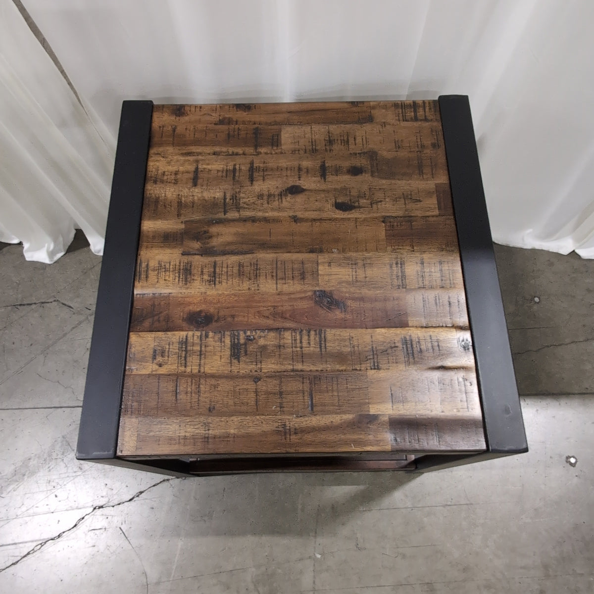 Rustic Brown Wood End Table with Black Metal Frame