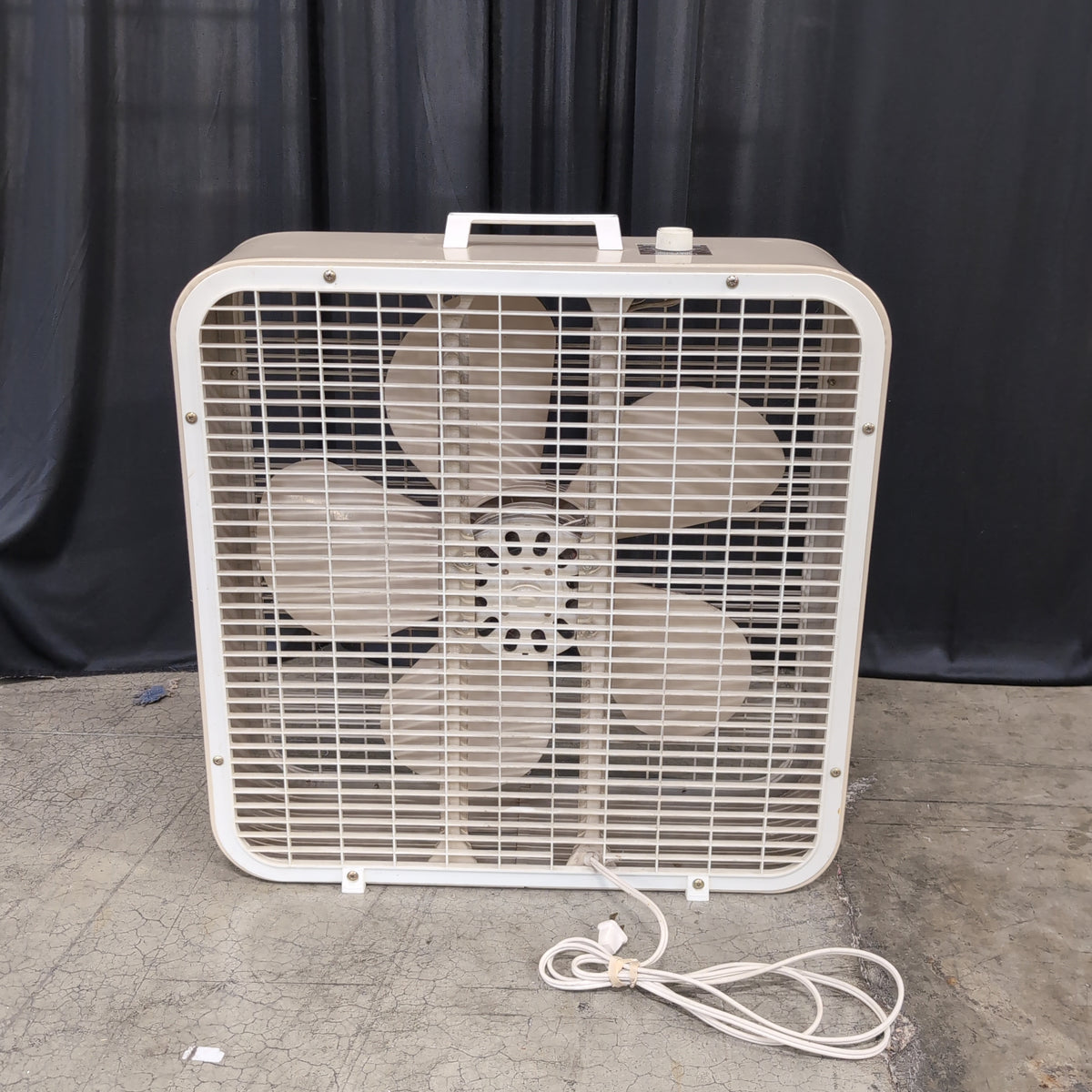 LAKE Beige Box Fan with Three Speed Settings