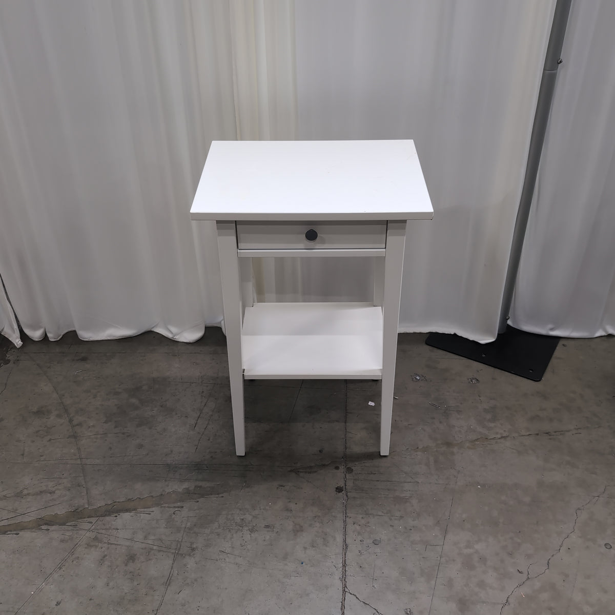 White Wood Nightstand with one drawer
