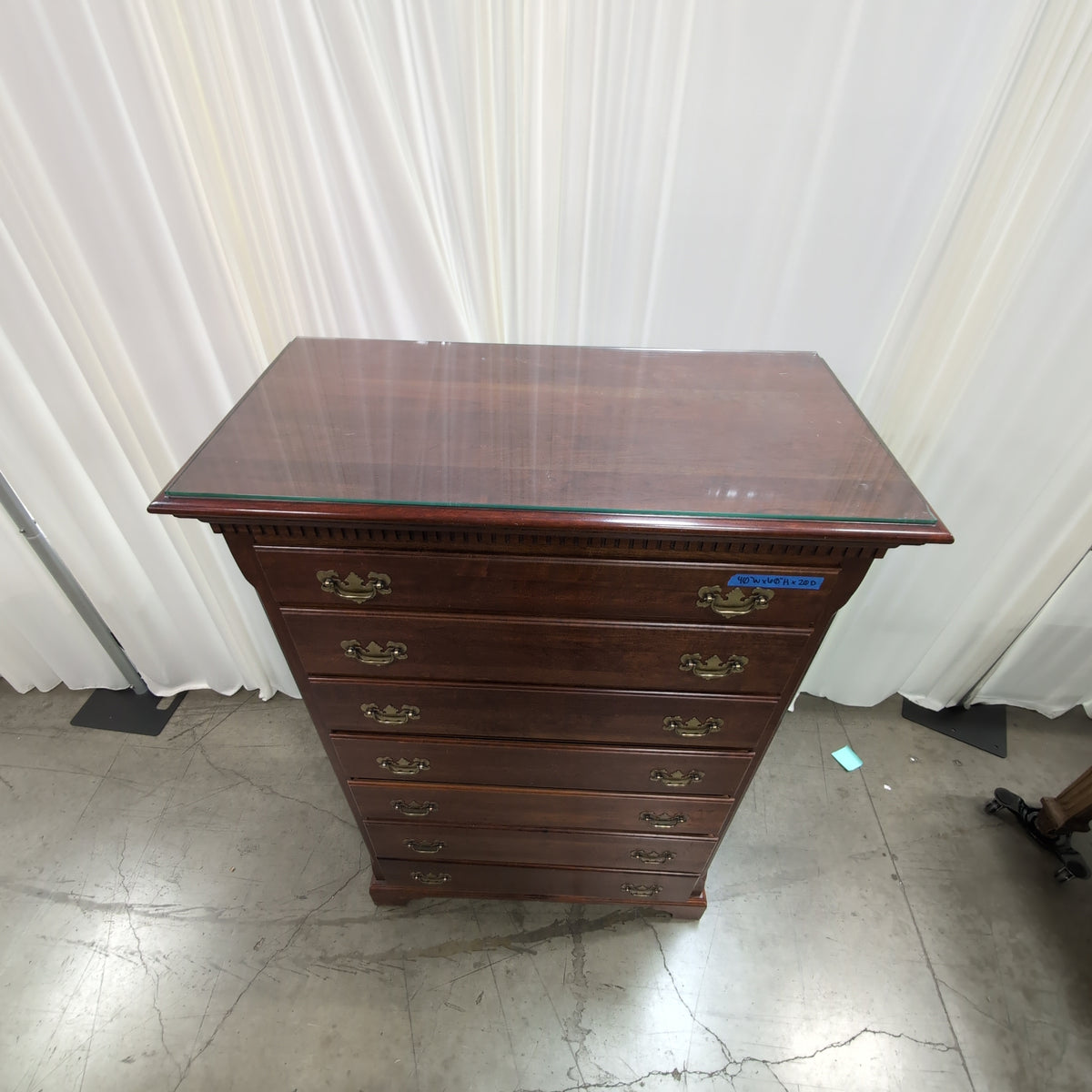 Traditional Dark Wood Six-Drawer Dresser with Brass Pulls