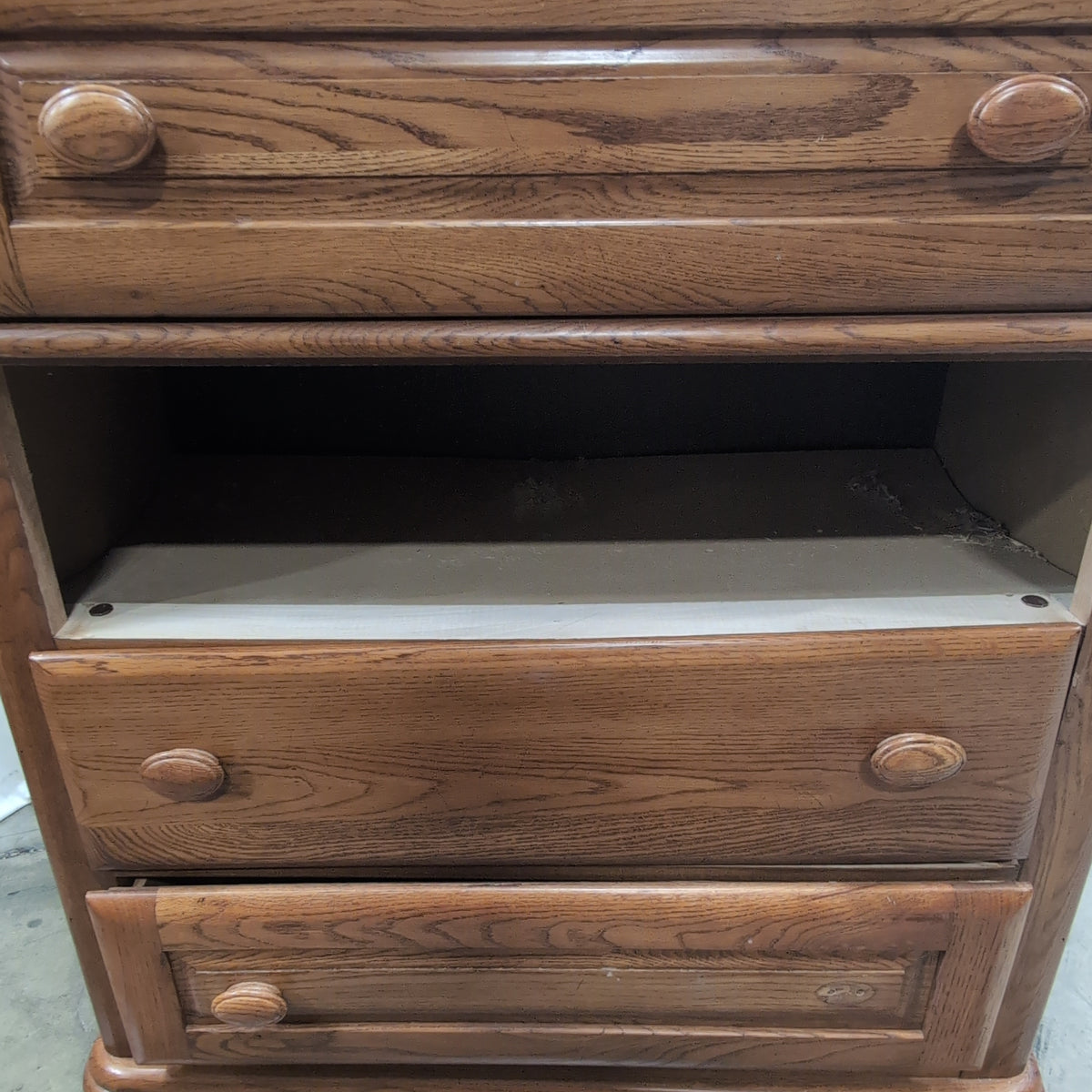 Traditional Brown Hardwood Five-Drawer Dresser with Rounded Knobs