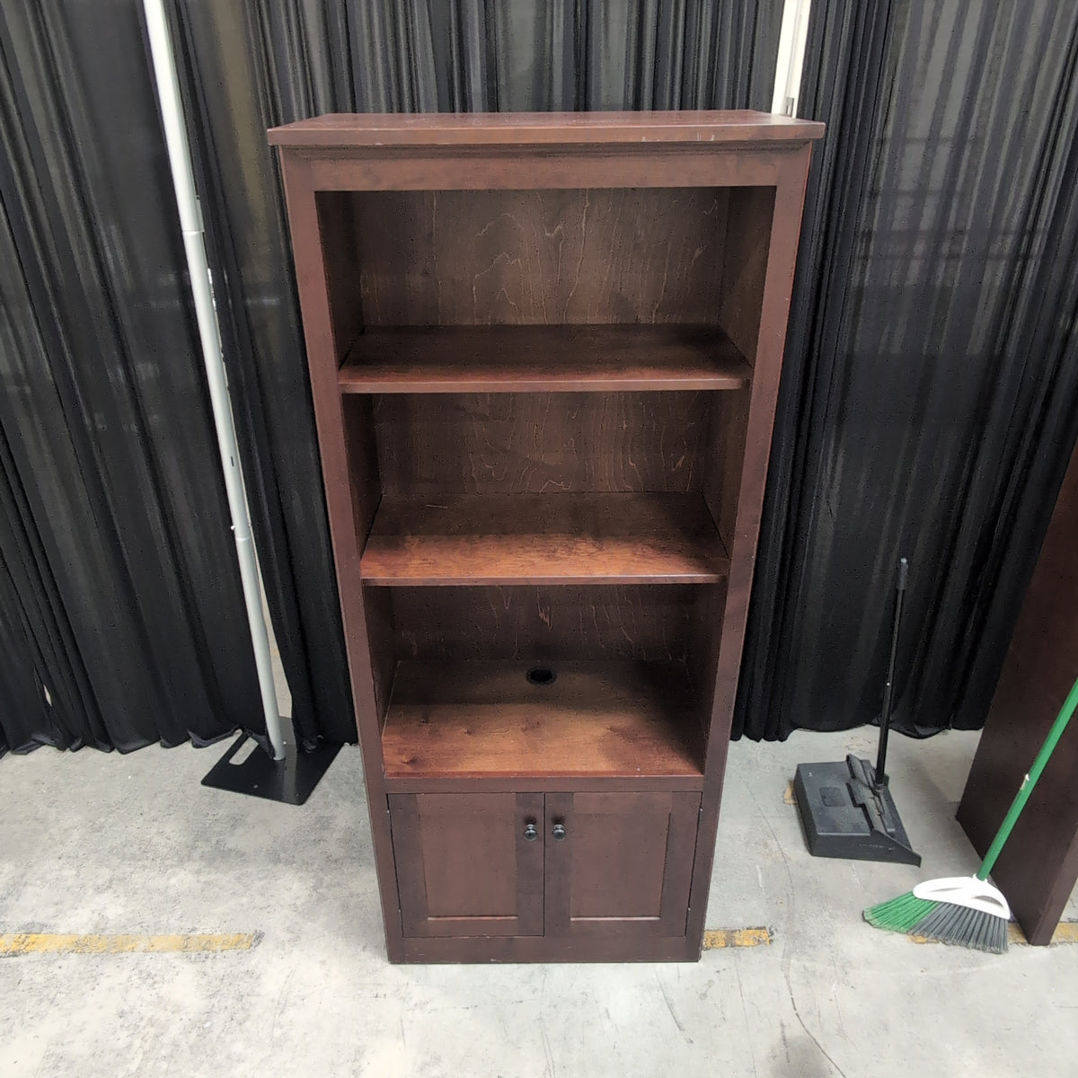 Traditional Dark Wood Bookcase with Cabinet Doors