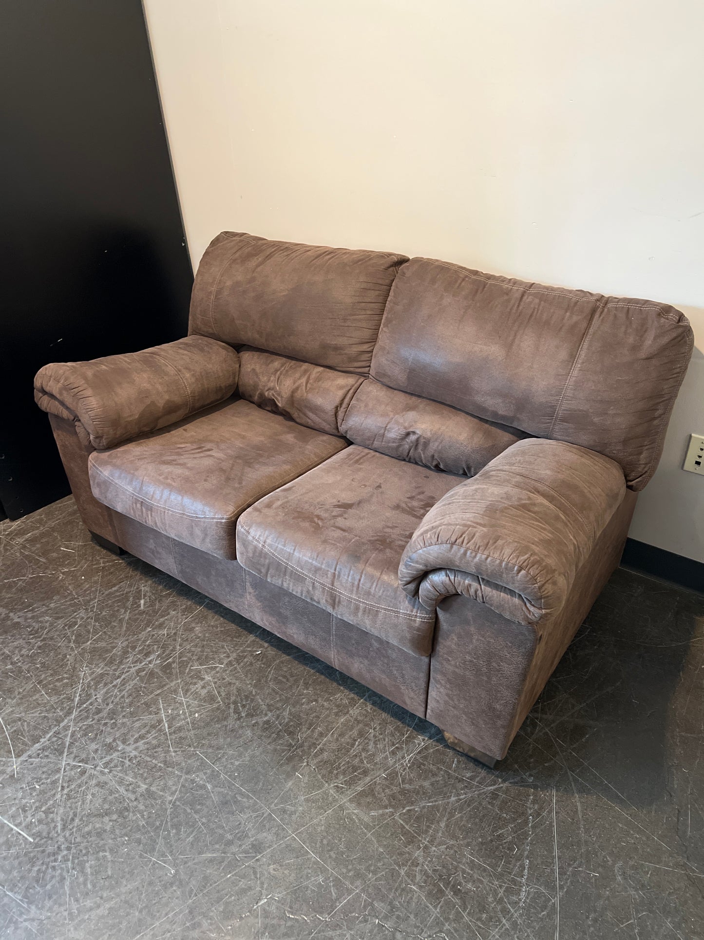 Plush Brown Microfiber Loveseat