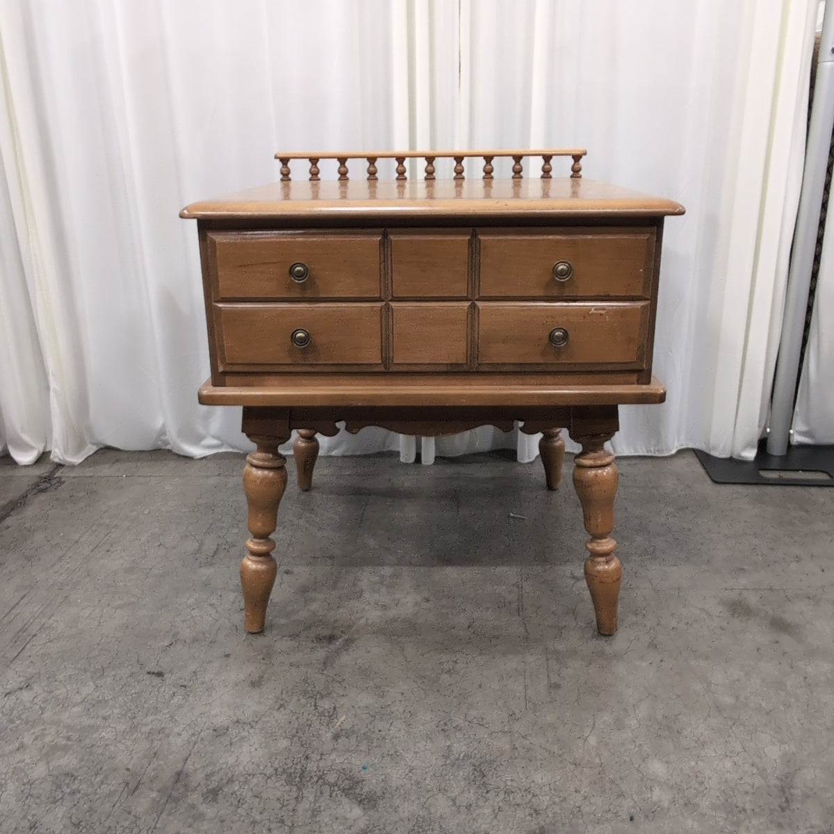 Light Wood Traditional Desk with Spindle Gallery