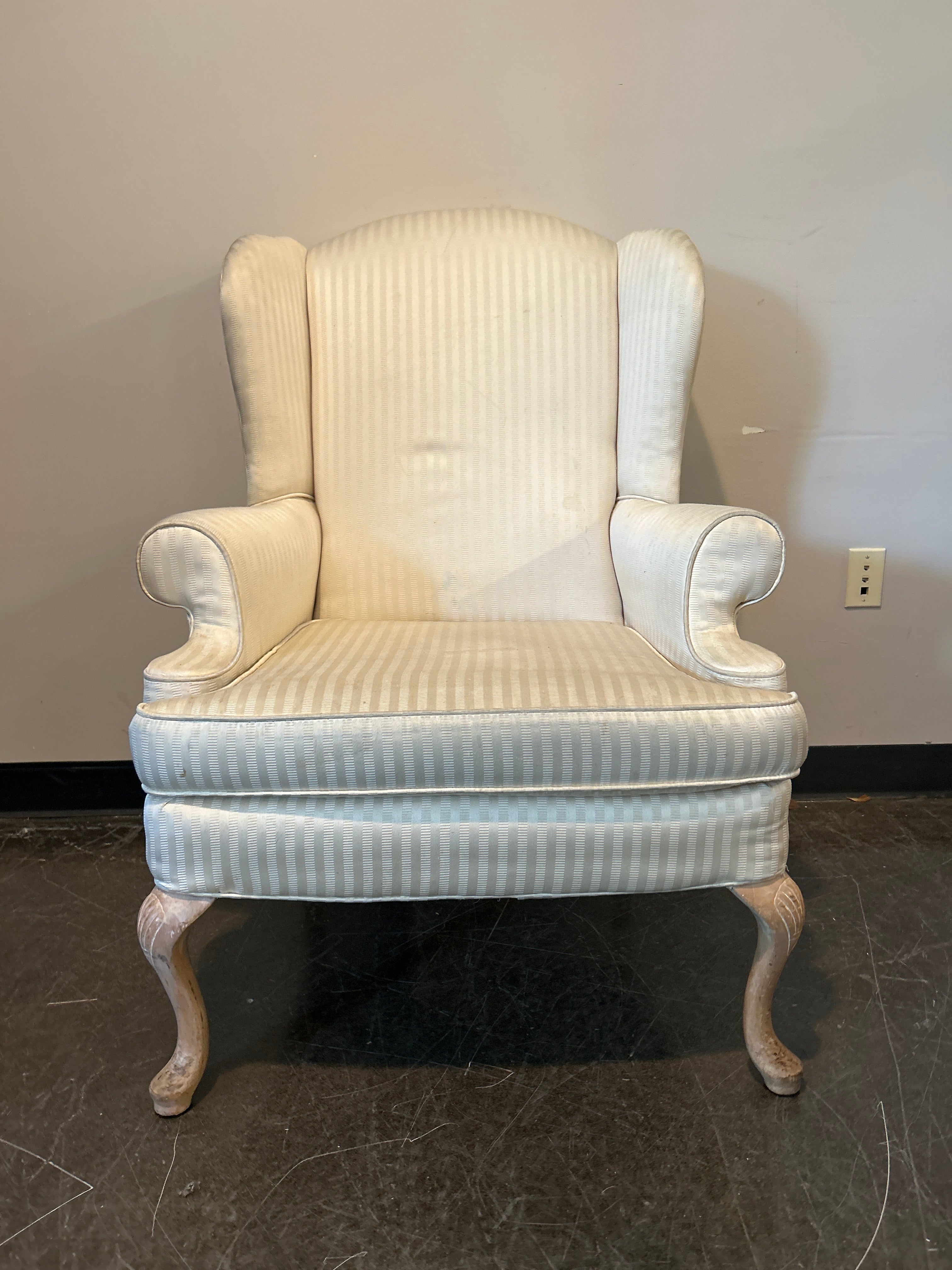 Elegant Wingback Chair in Cream
