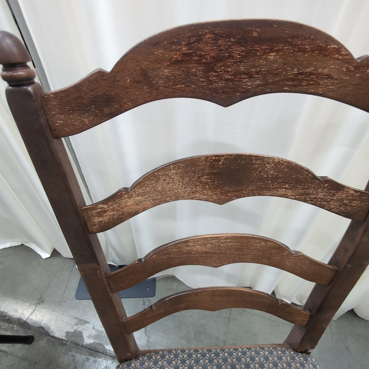 Traditional Wood Dining Table with Ladder Back Chairs