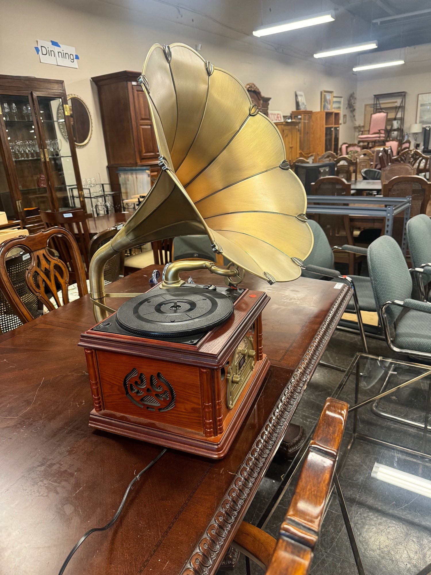 Modern Record Player in Vintage Victrola Style