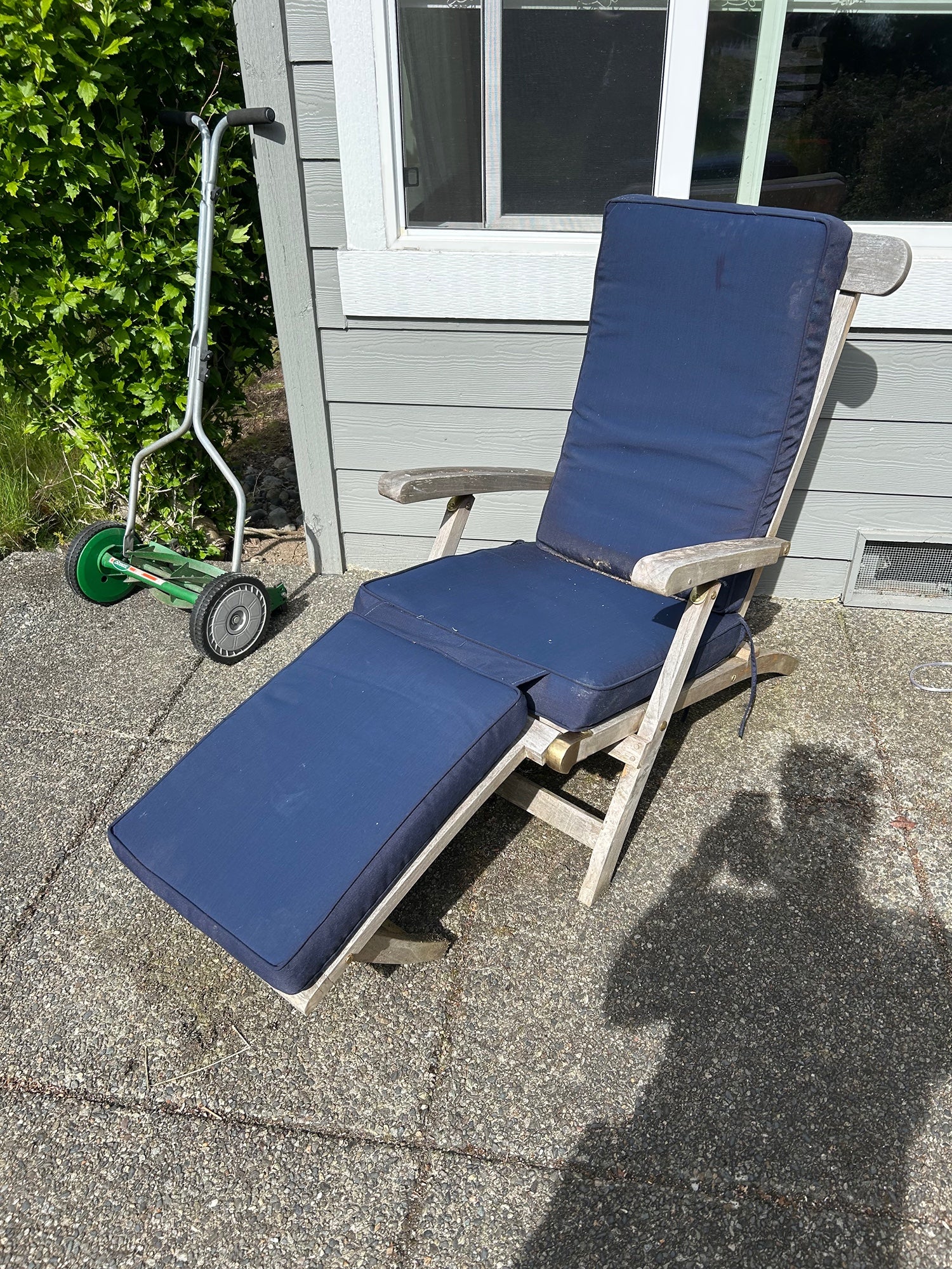 Outdoor Lounge Chair with Blue Cushions
