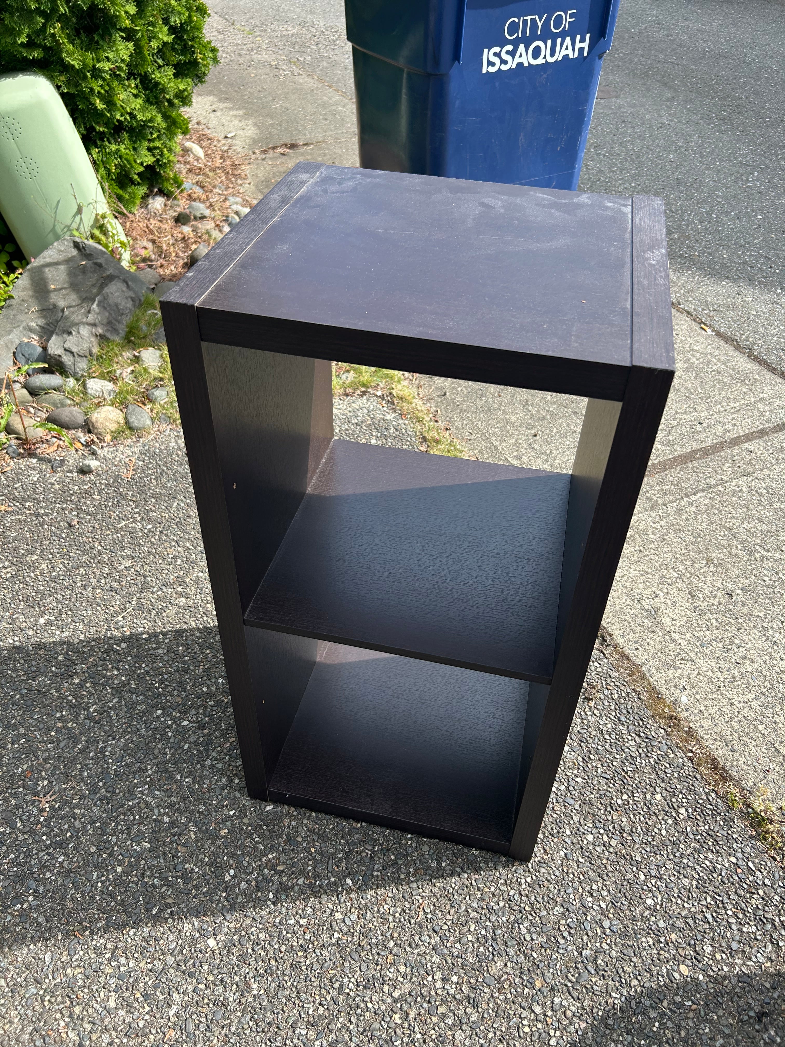 2 Shelf Black Cubicle