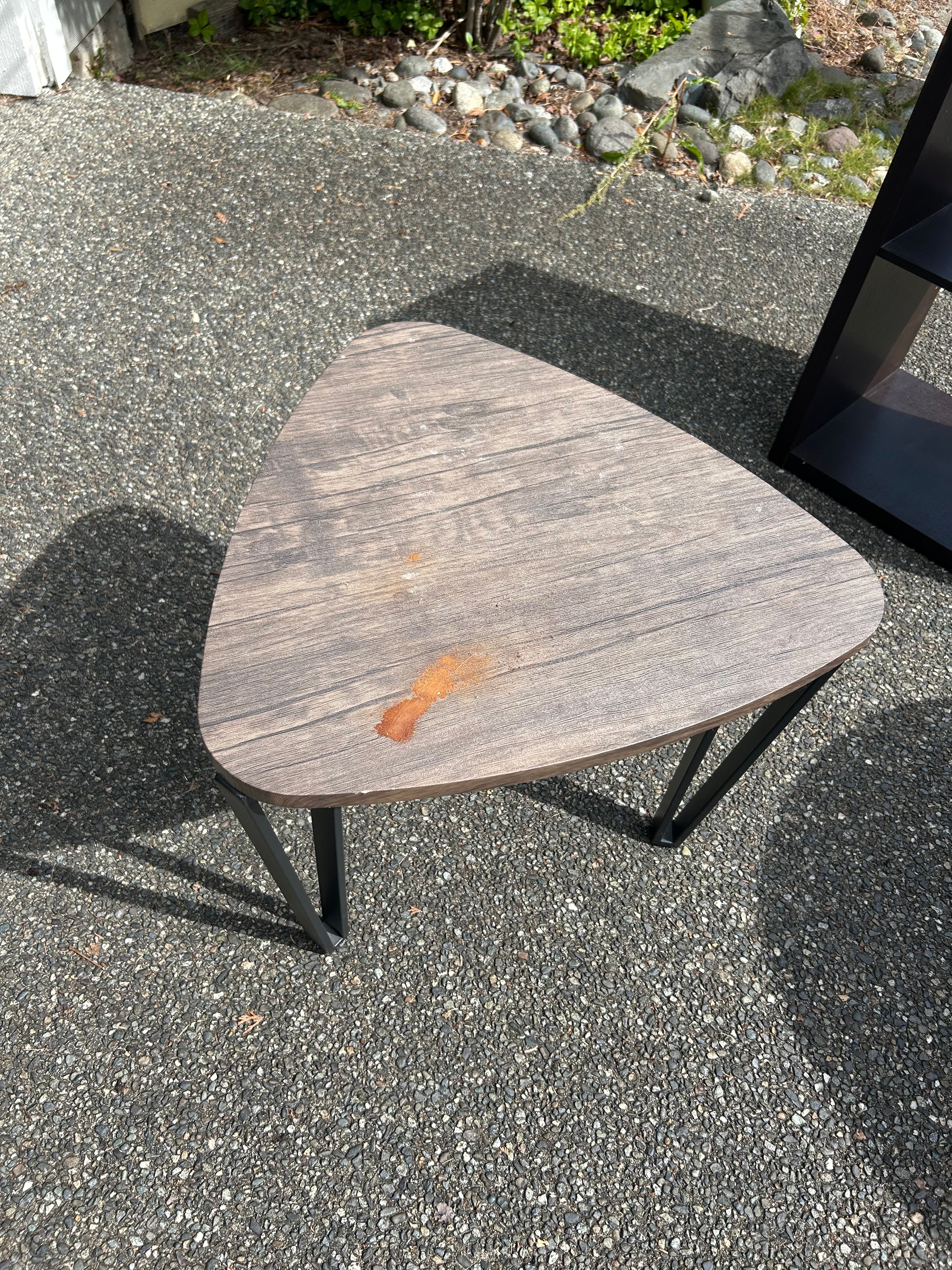 Triangular Table Set