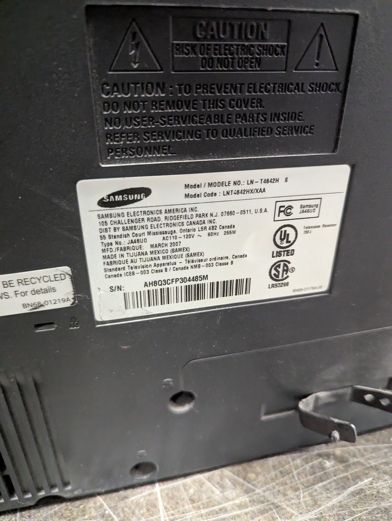 SAMSUNG LN-T4642HX LCD HDTV