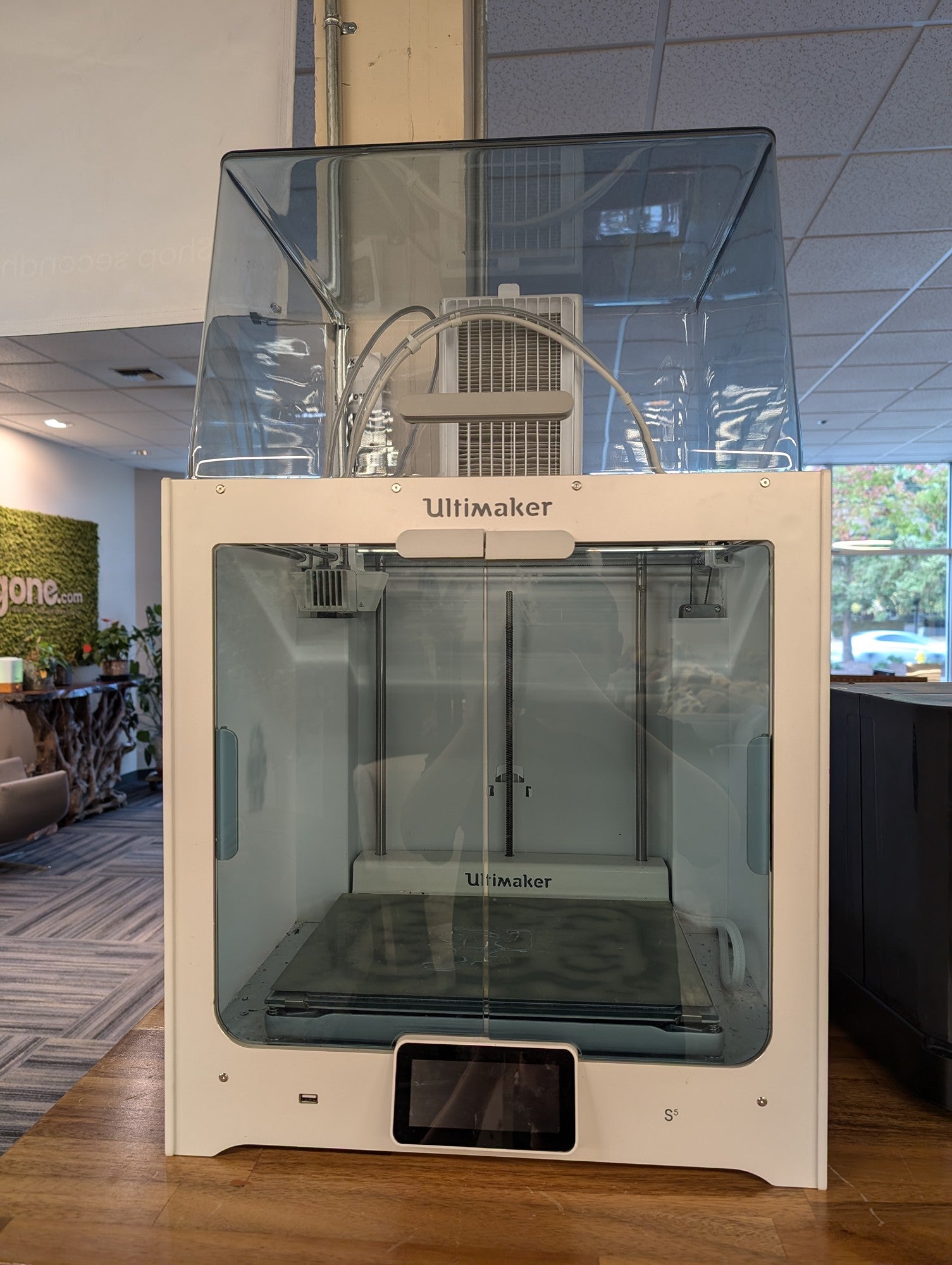 Ultimaker S5 R1 3D Printer with Air Manager & BuildTak FlexPlate System