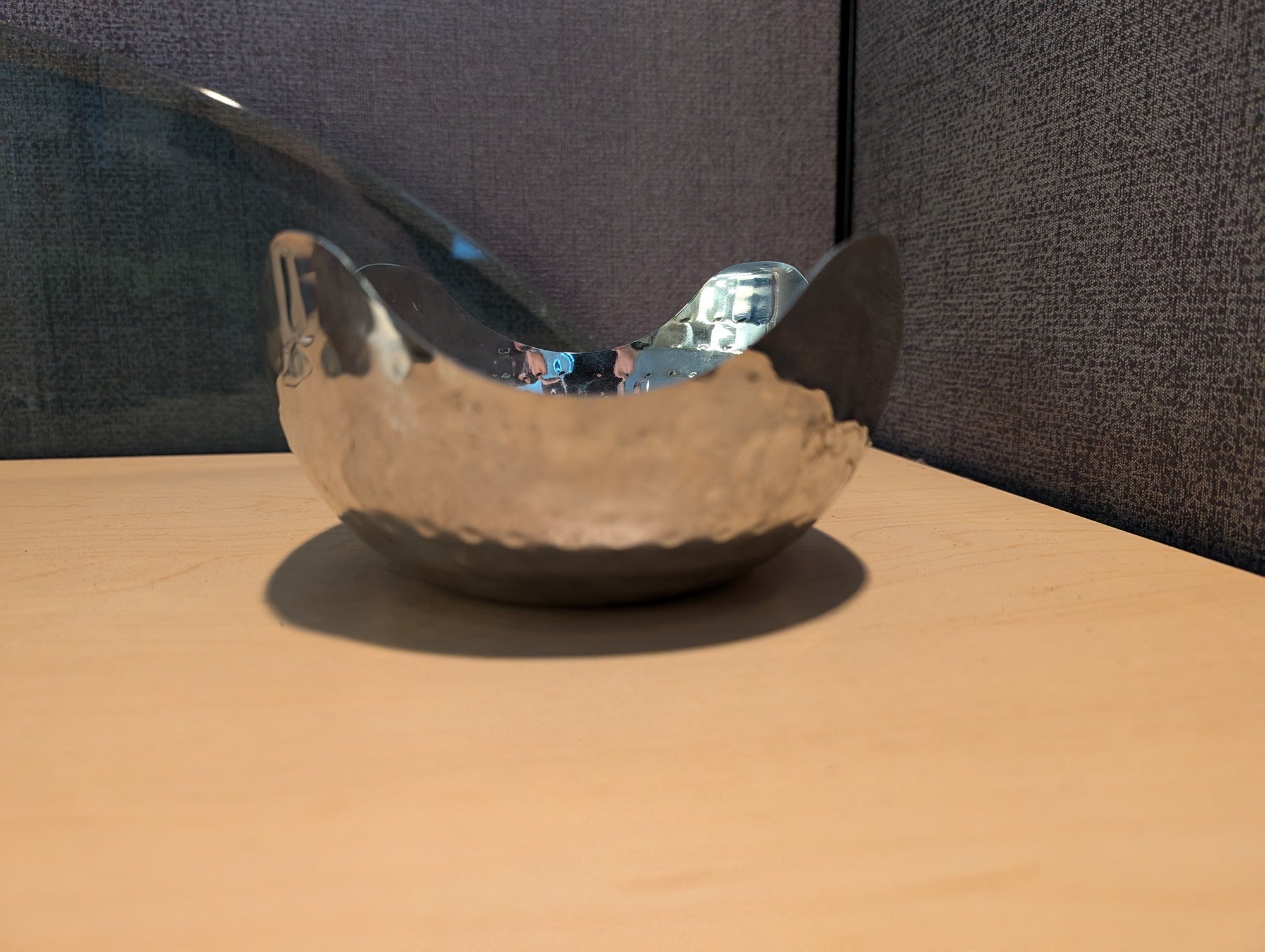Textured Silver-Tone Metal Wavy Rim Bowl