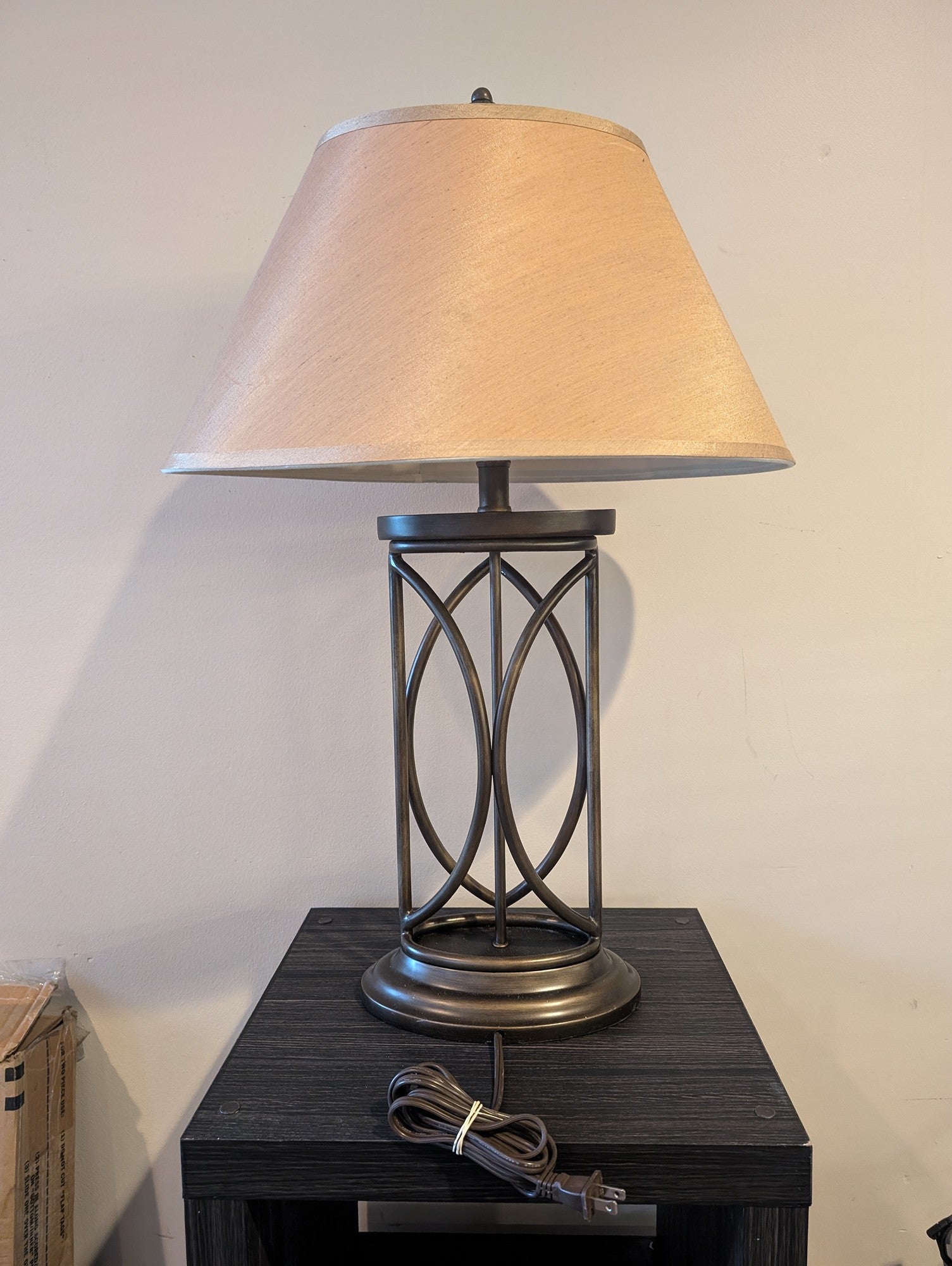 Bronze Finish Geometric Metal Table Lamp