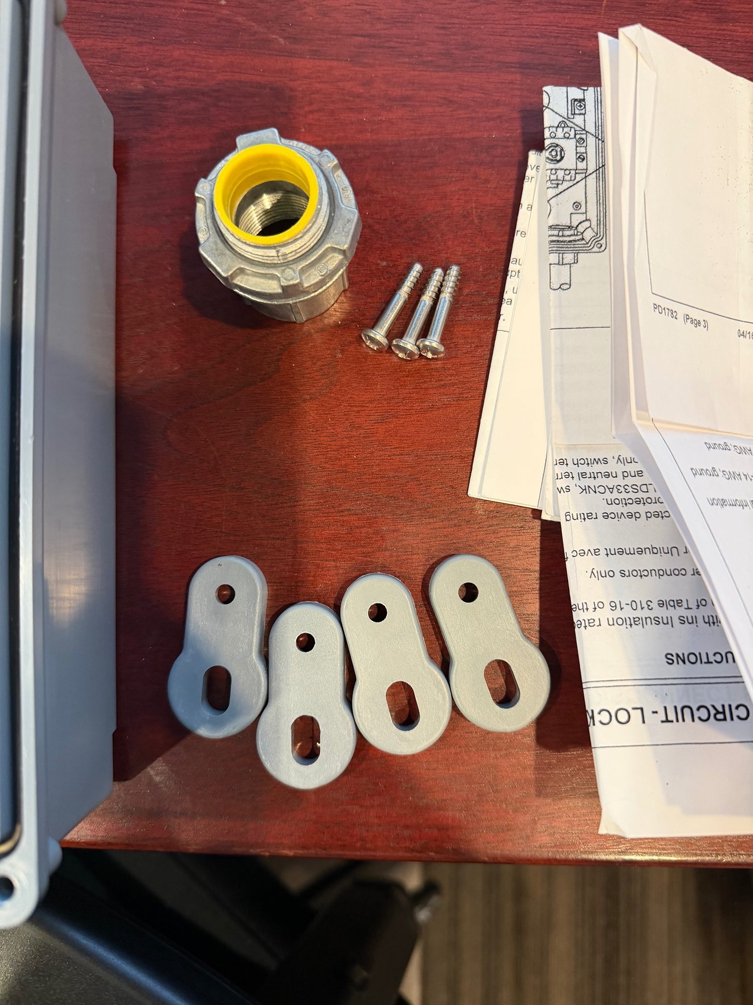 Circuit Lock Disconnect Switch - Type 4X 12K - HBLDS3 30 AMP - MISSING 1 SCREW (New - Opened Box)