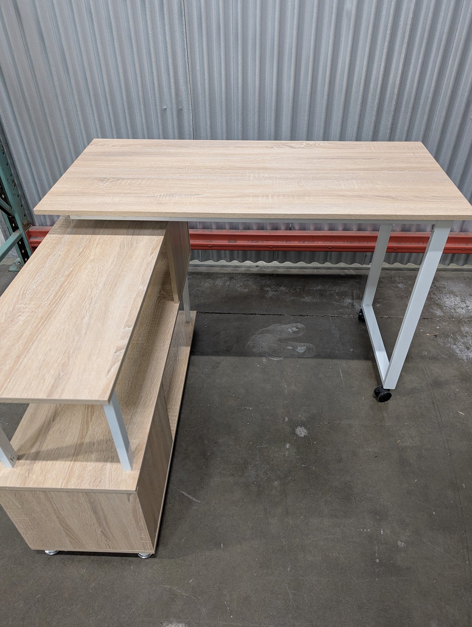 Modern Light Wood Finish Computer Desk with Integrated Shelving