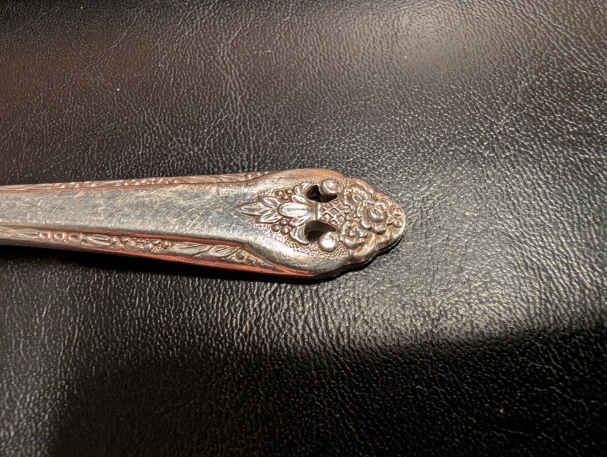 Vintage Holmes & Edwards Ornate Inlaid Silverplate Flatware Cutlery Set