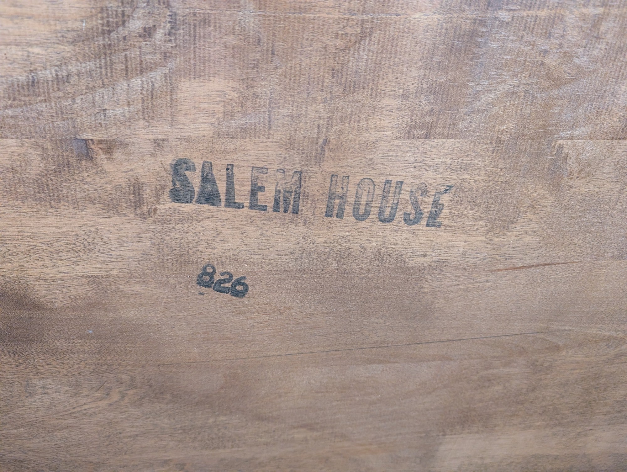 SALEM HOUSE Classic Oval Wood Dining Table with Pedestal Bases