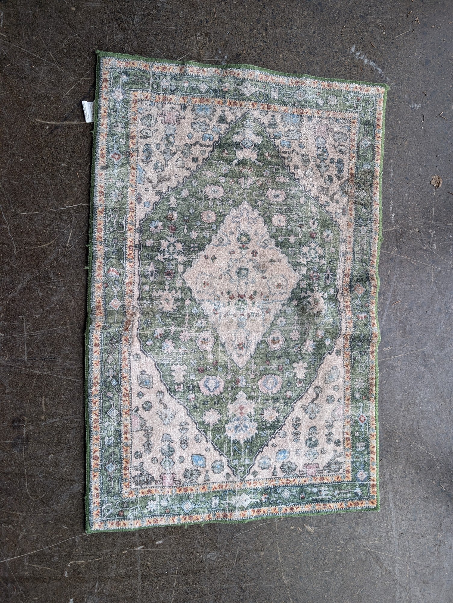 Distressed Green and Beige Medallion Accent Rug
