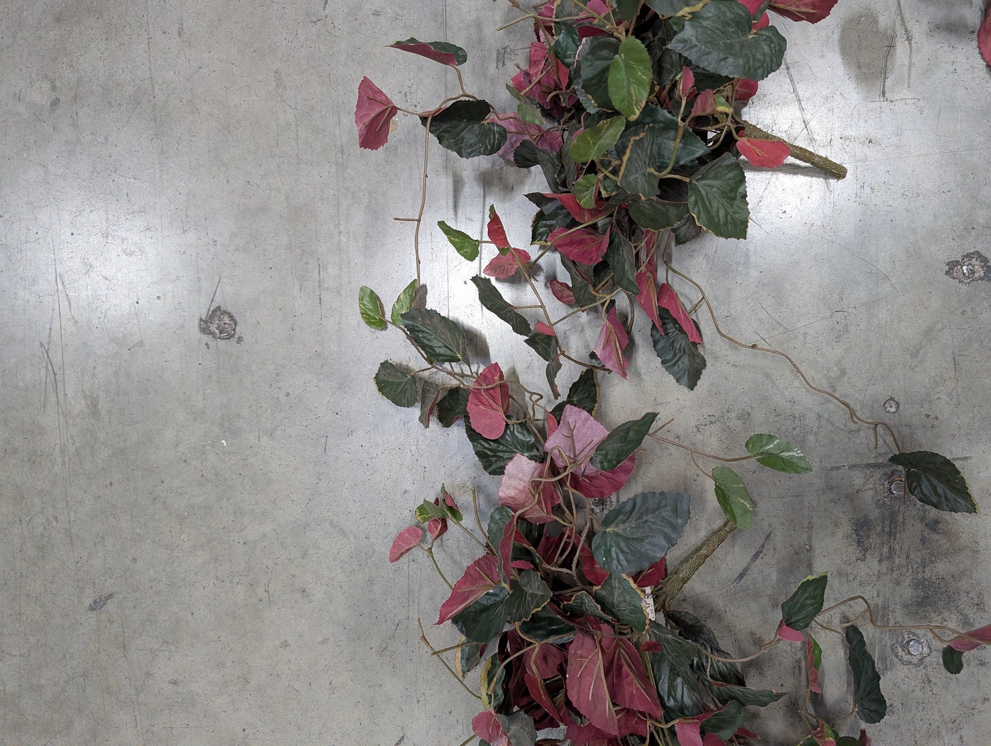 Vibrant Artificial Syngonium Garland Vine - Green & Pink Variegated Leaves