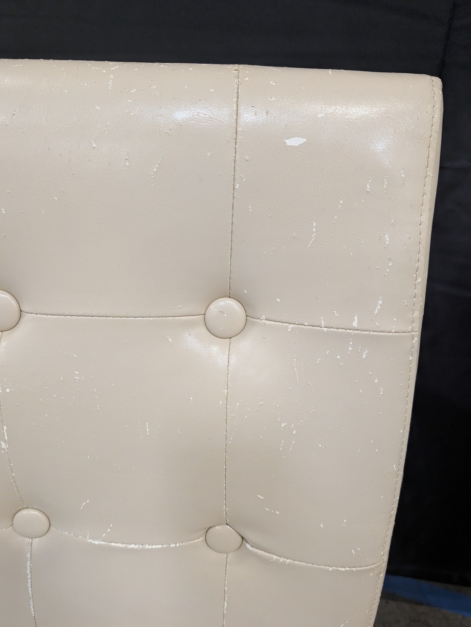 PairCream Faux Leather Button Tufted Dining Chairs