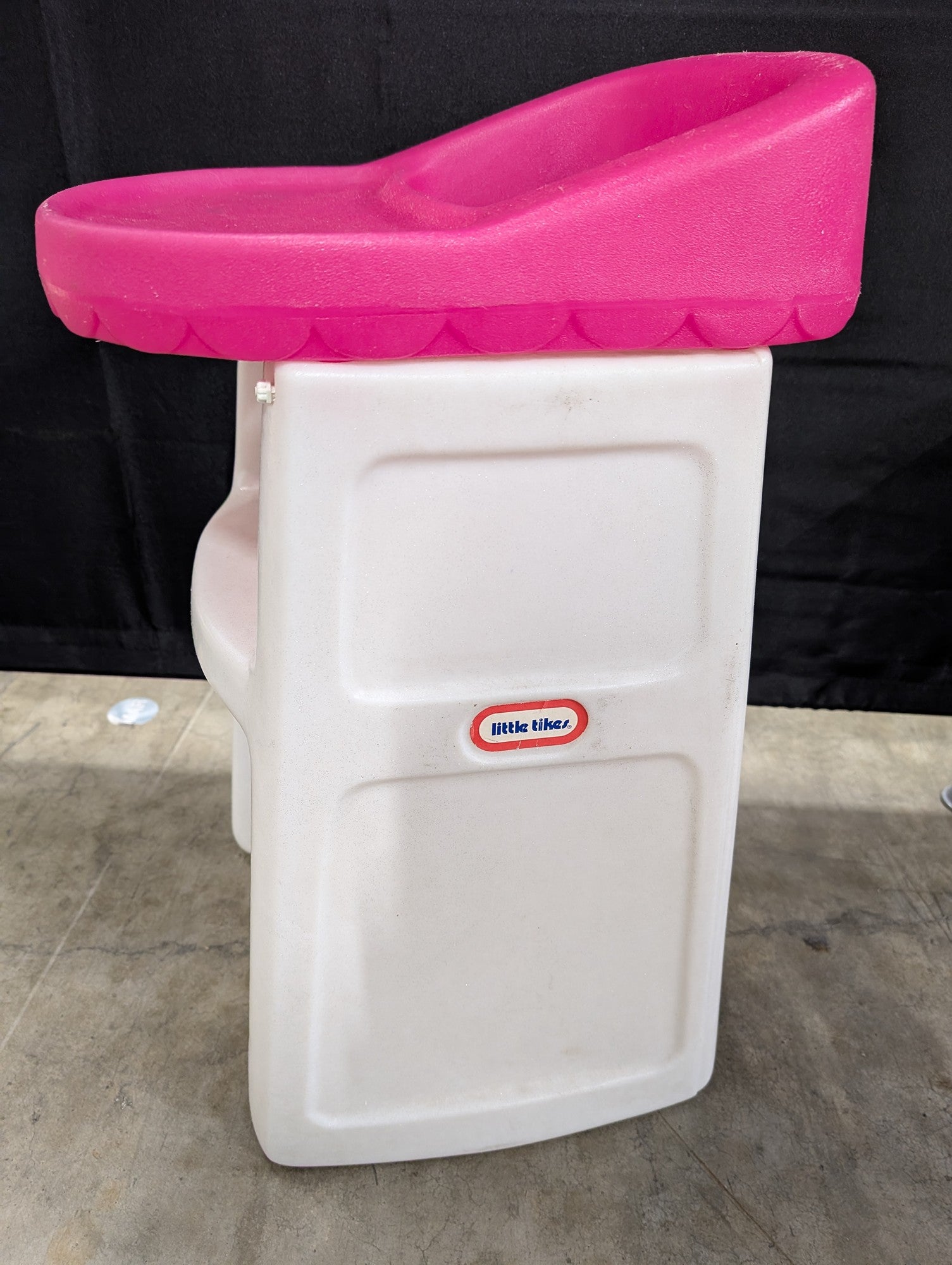Little Tikes Pink and White Toddler Potty Training Seat