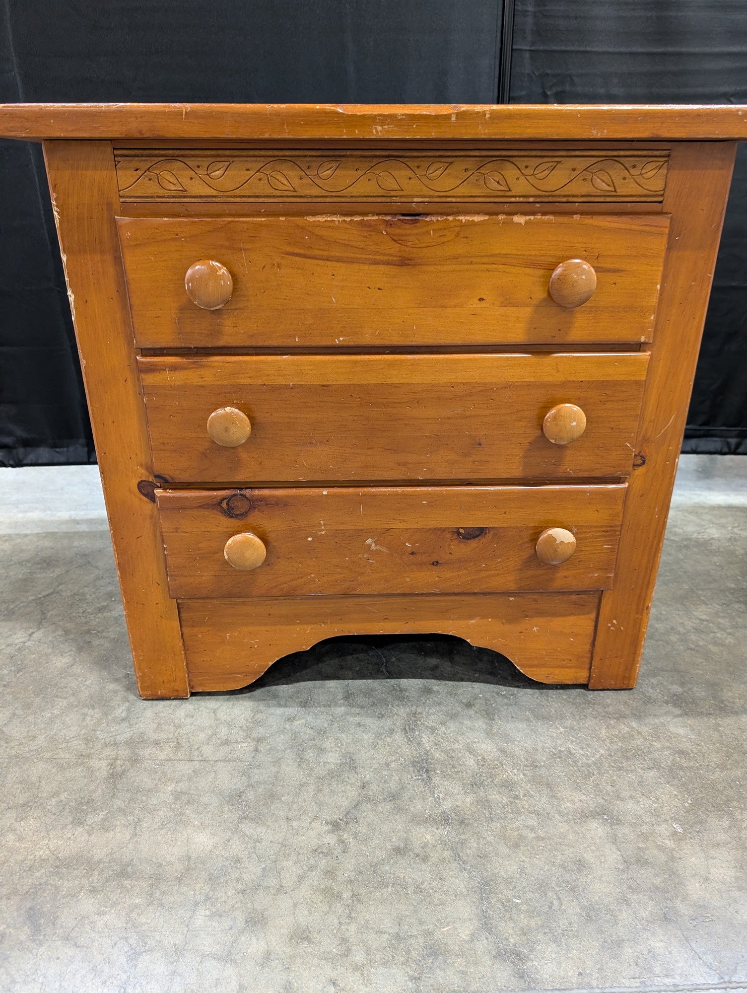 Rustic Pine Wood 3-Drawer Nightstand Chest