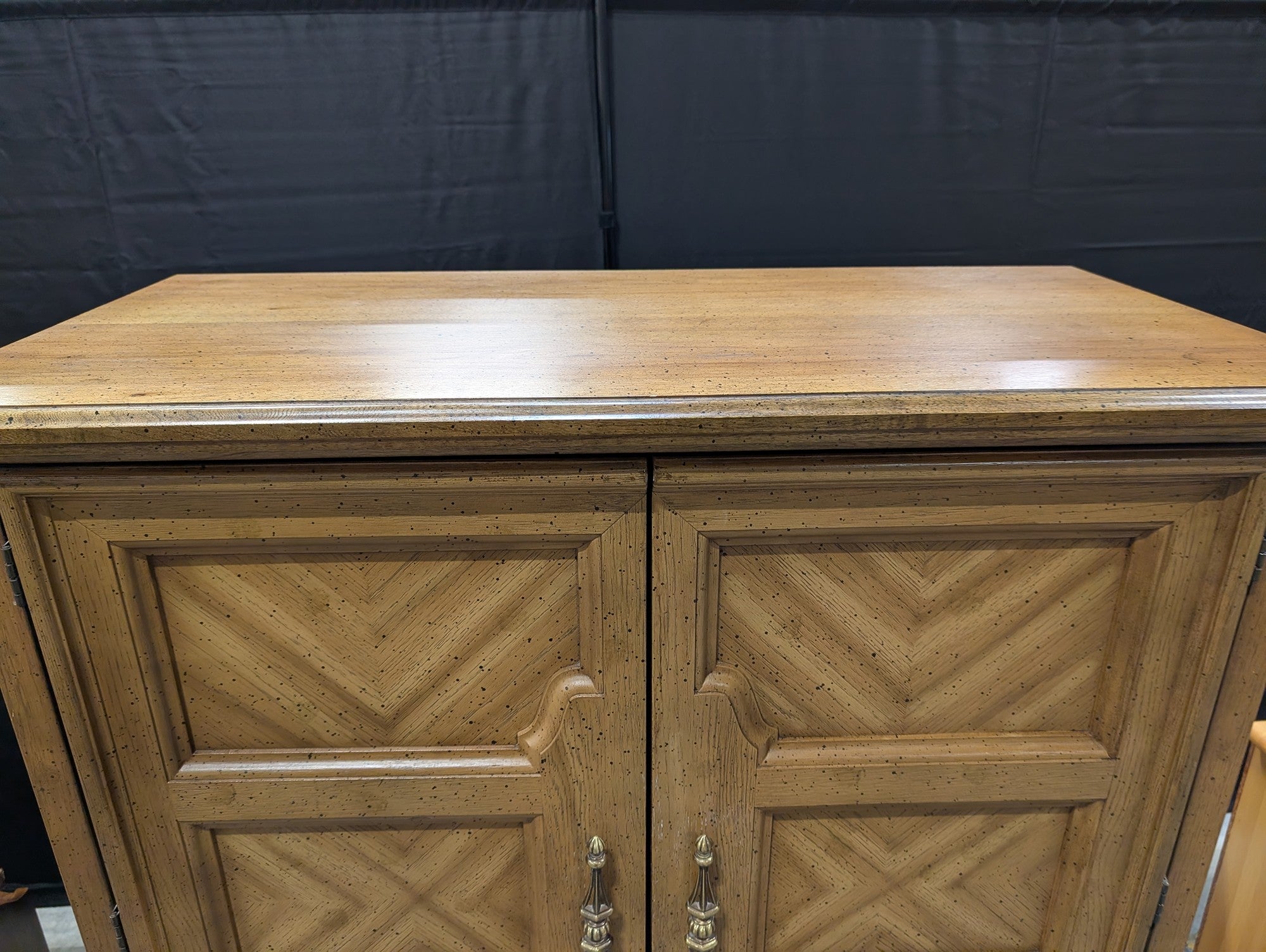 Bassett Furniture Wood Dresser Chest with Decorative Doors