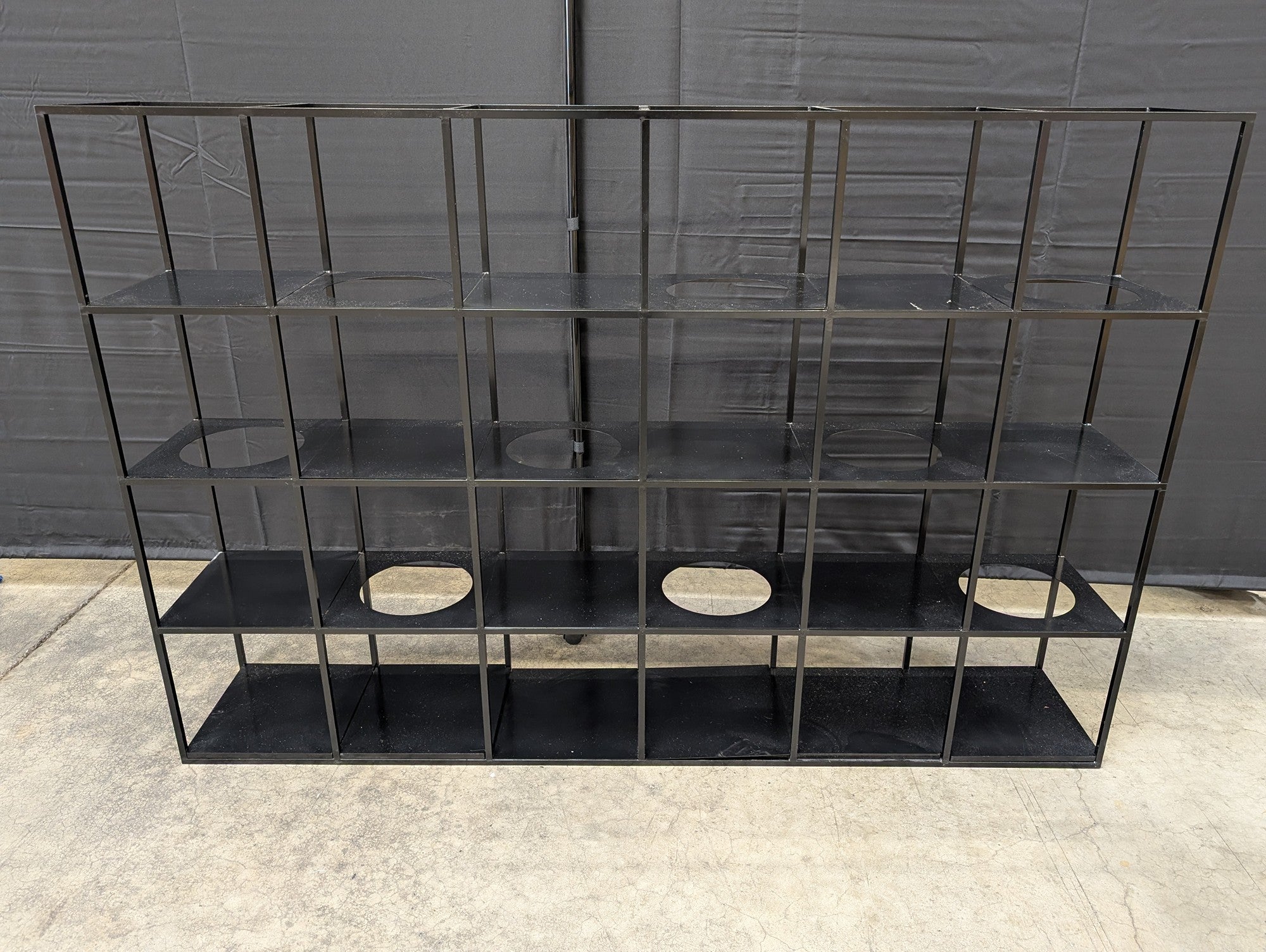 Heavy Duty Black Metal Plant Stand