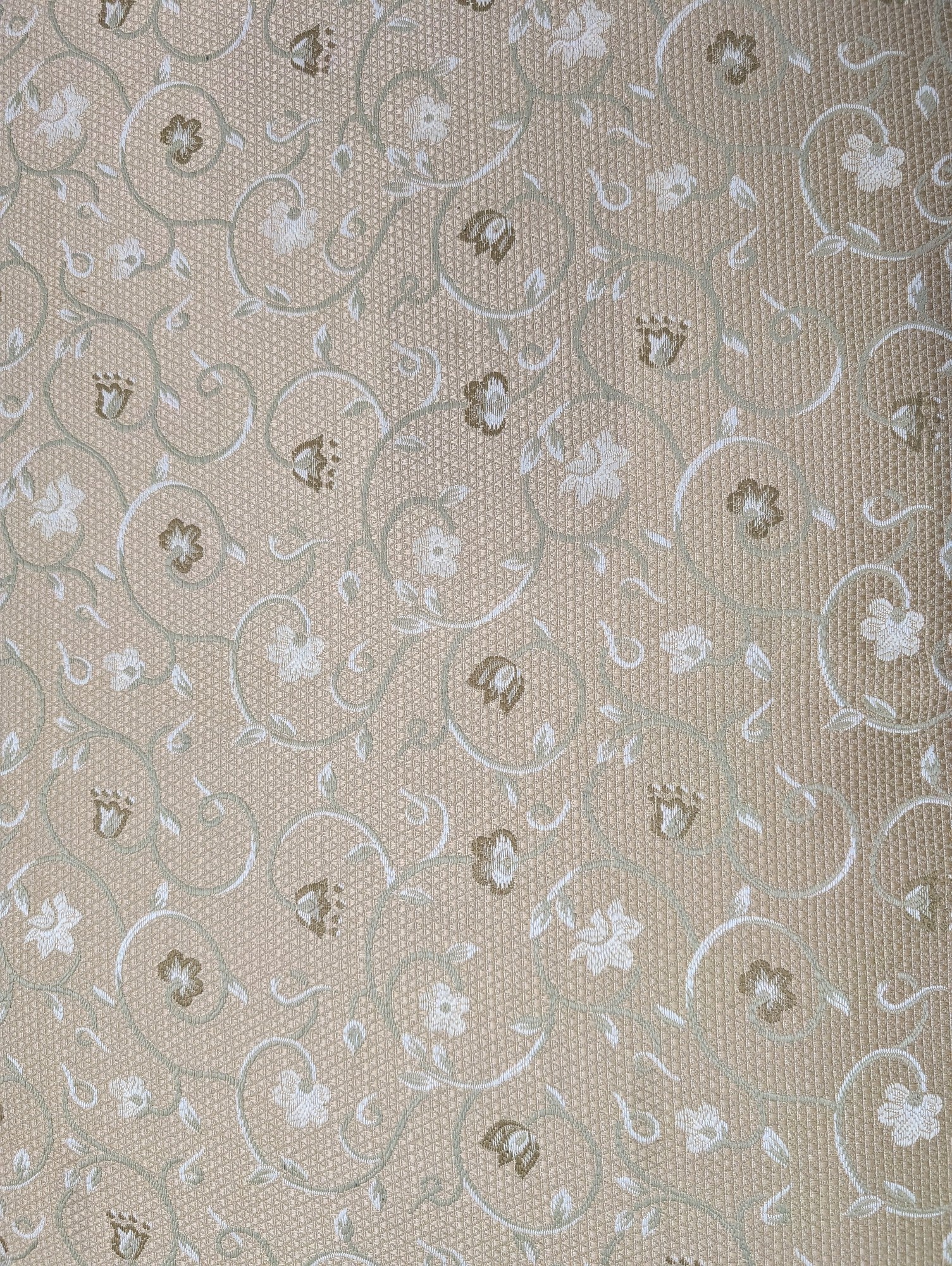 Henredon Traditional Floral Pattern Three-Seater Sofa
