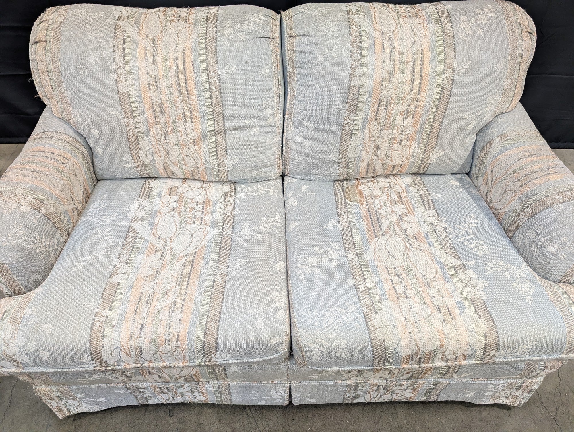 Riverside Furniture Corp. Floral Striped Two-Seater Loveseat