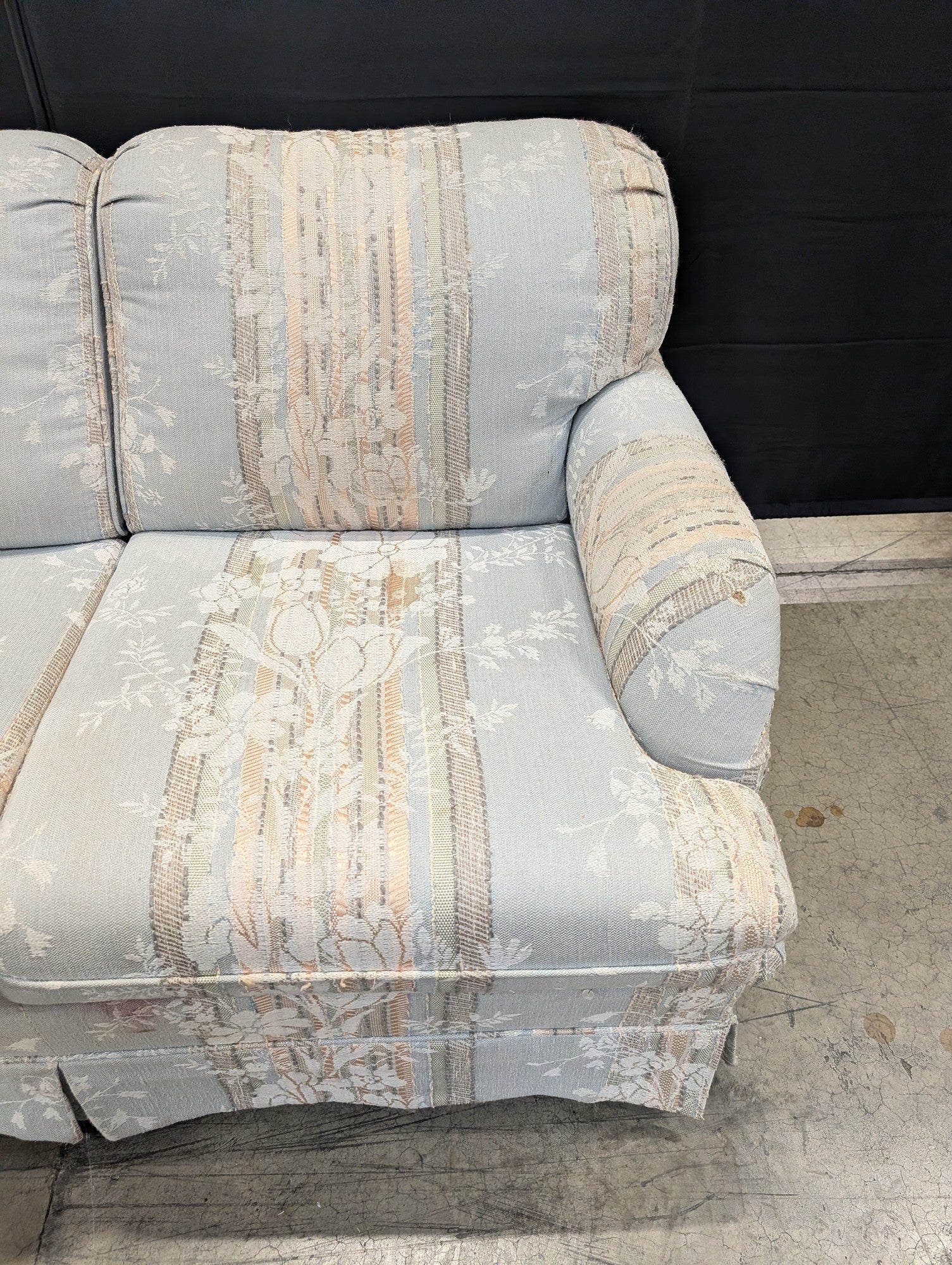 Everton Charming Light Blue Striped Floral Sofa