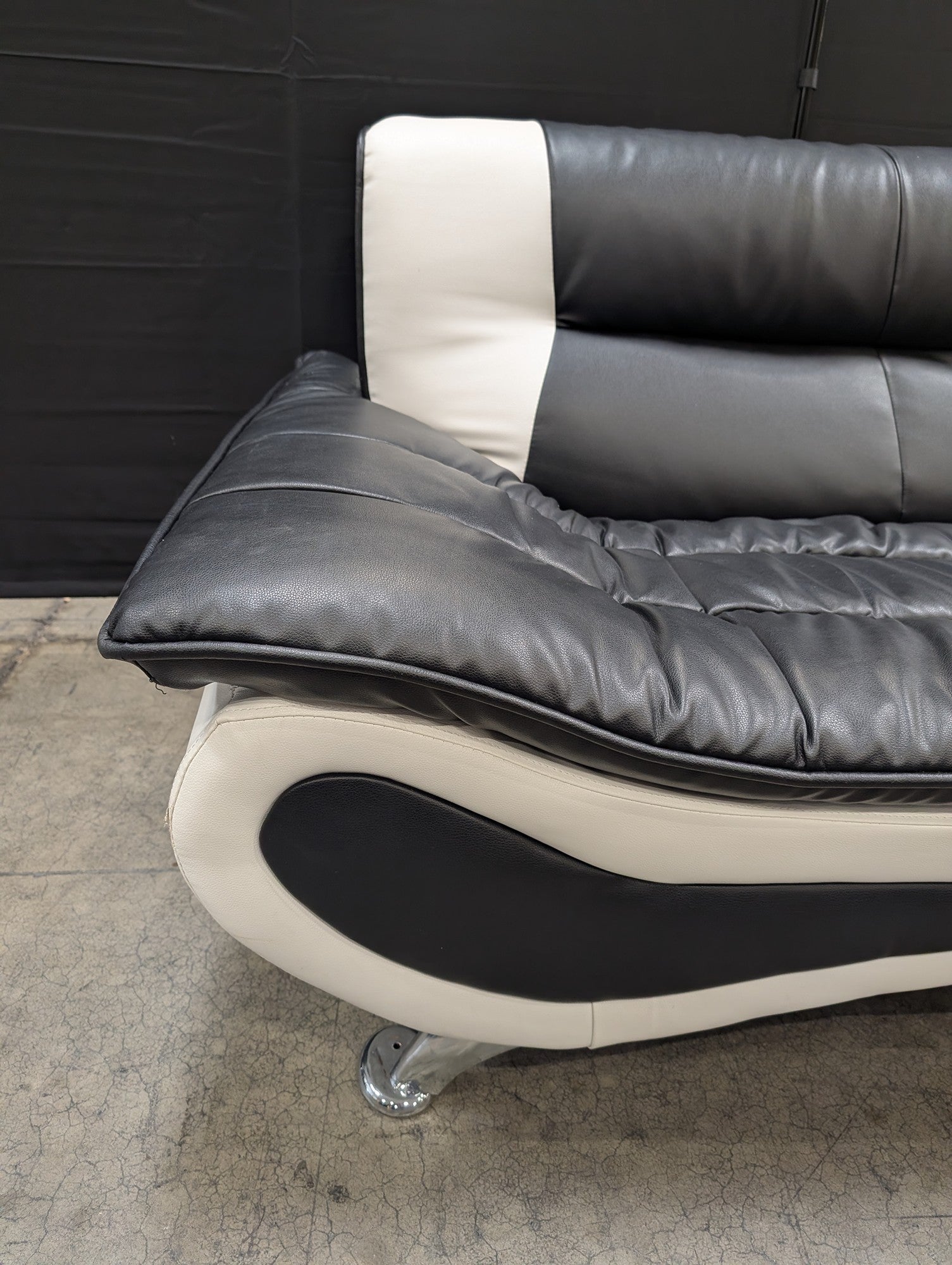 Contemporary Two-Tone Black and Cream Loveseat Sofa