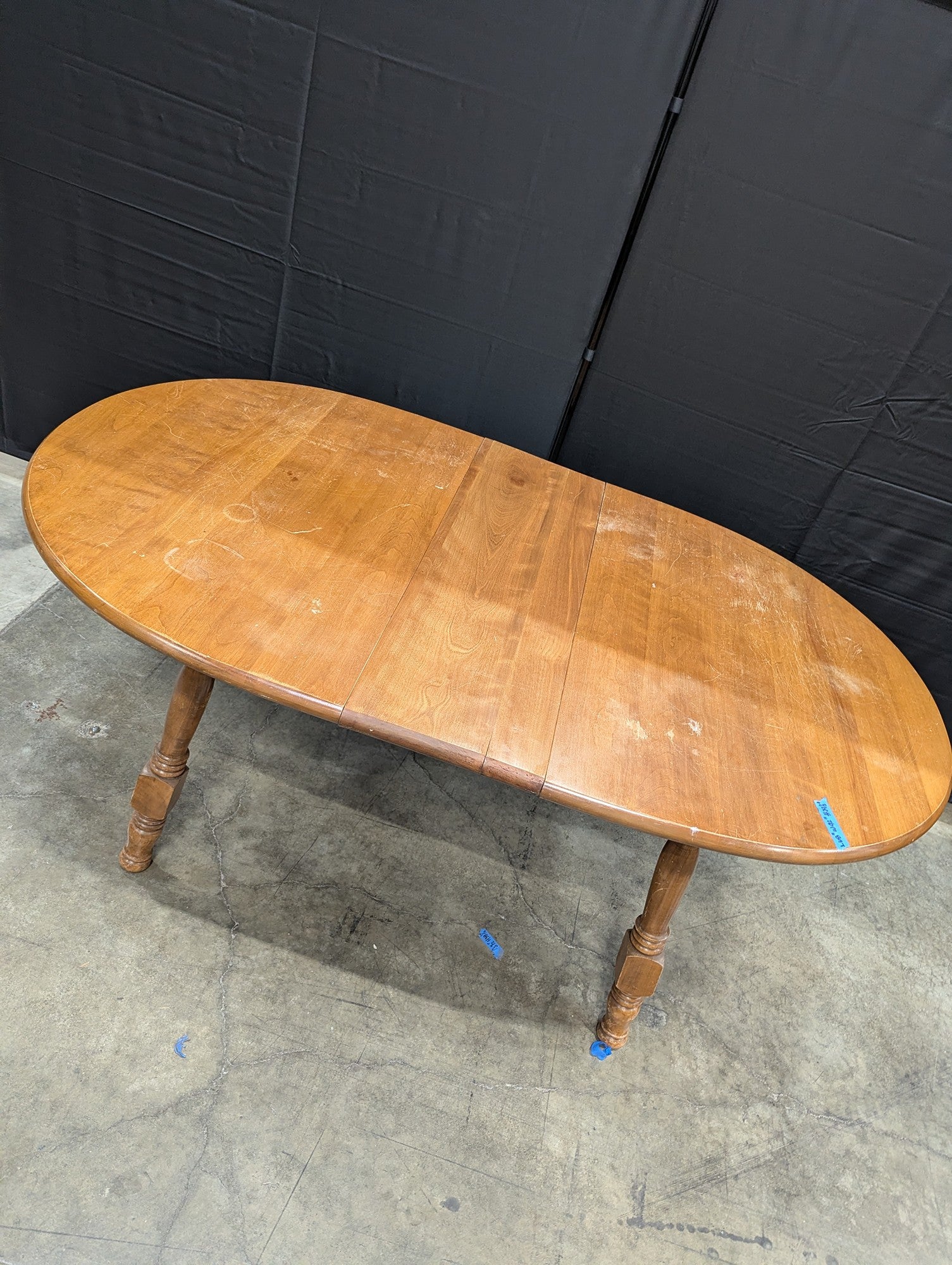 Cambridge Hardwood Oval Extension Dining Table