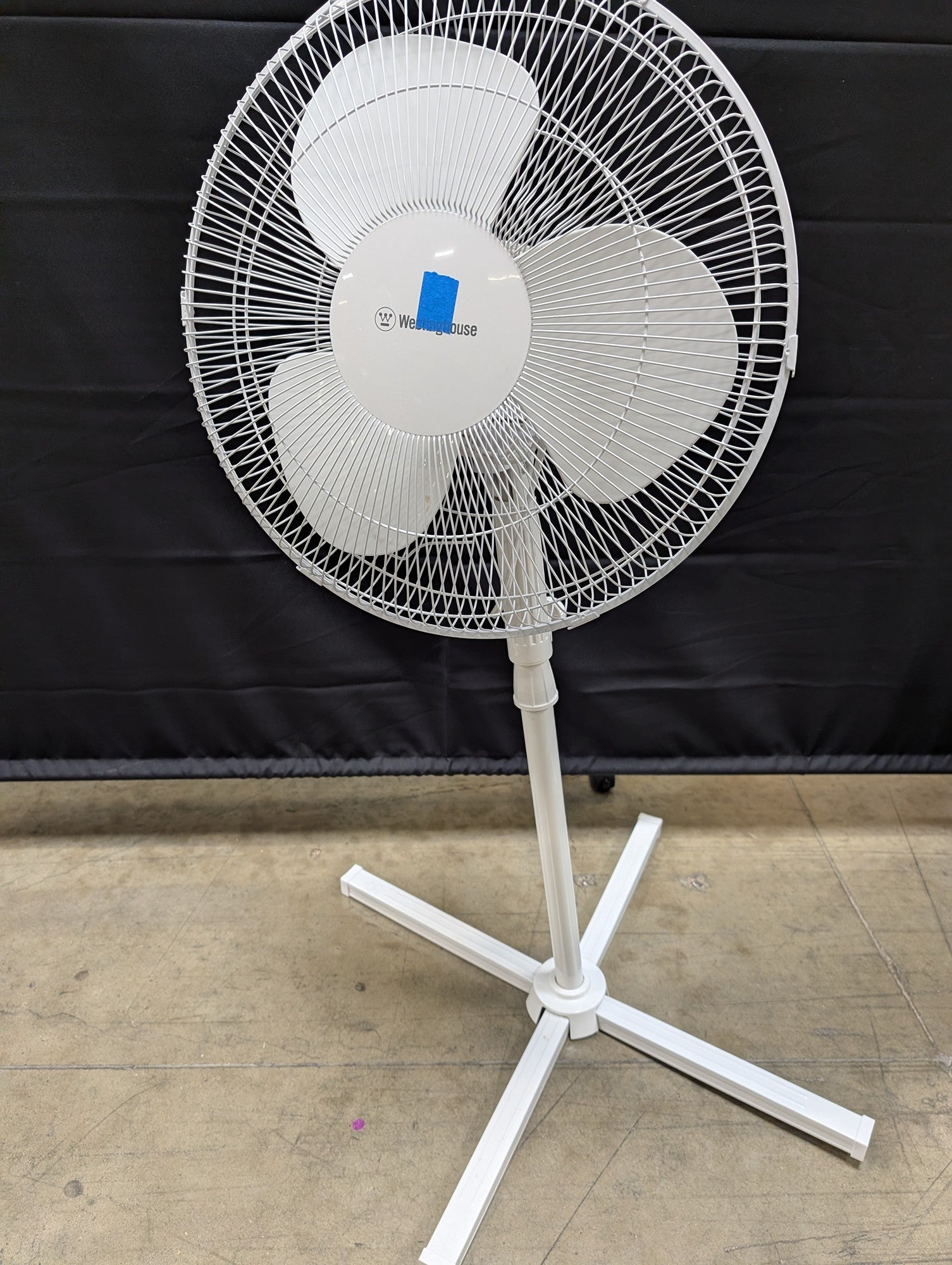 Westinghouse WFS16W White Pedestal Stand Fan