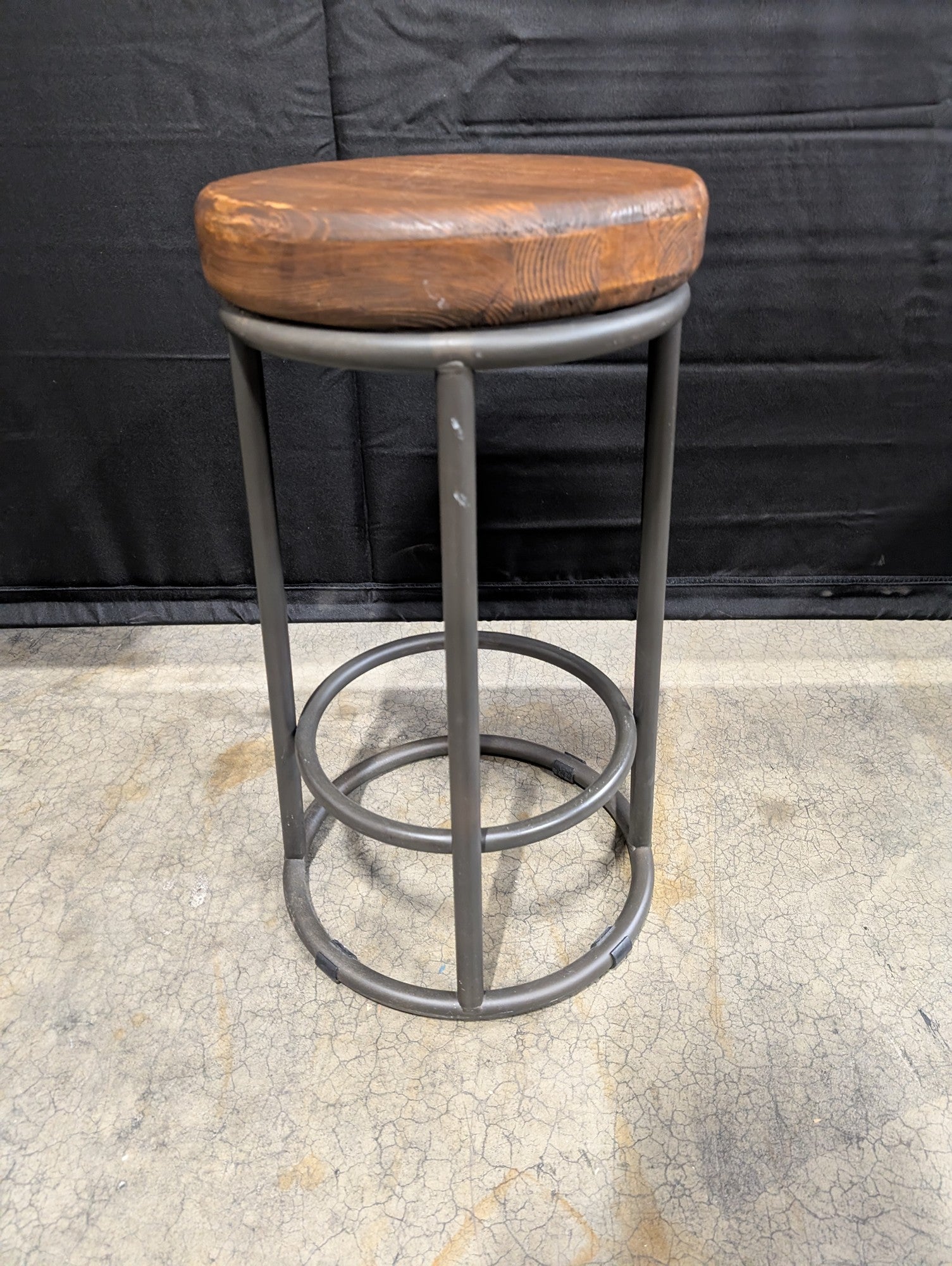 Industrial Style Round Wood Top Metal Frame Stool