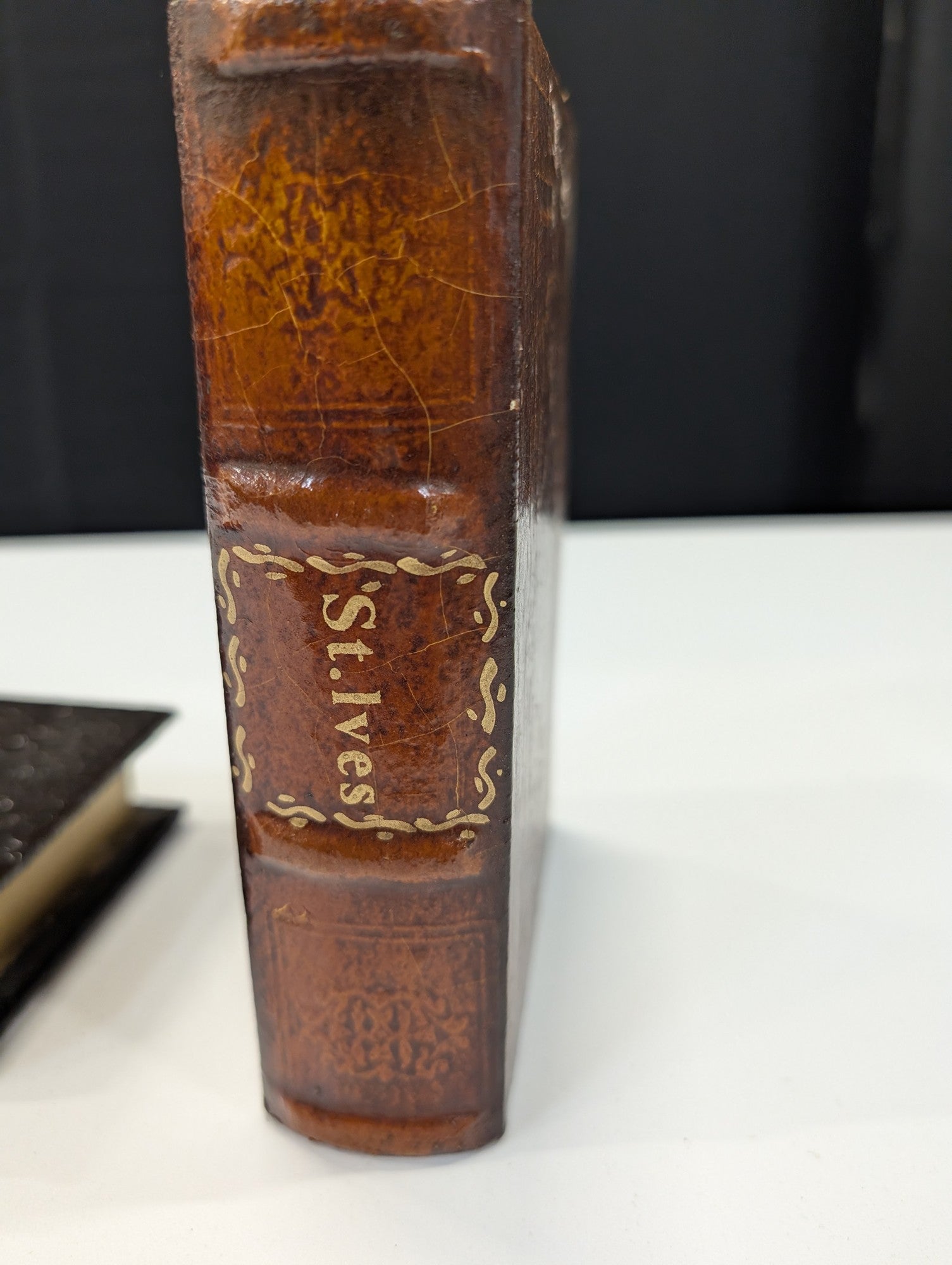 Decorative Vintage-Style Book Set with 'St. Ives' Spine