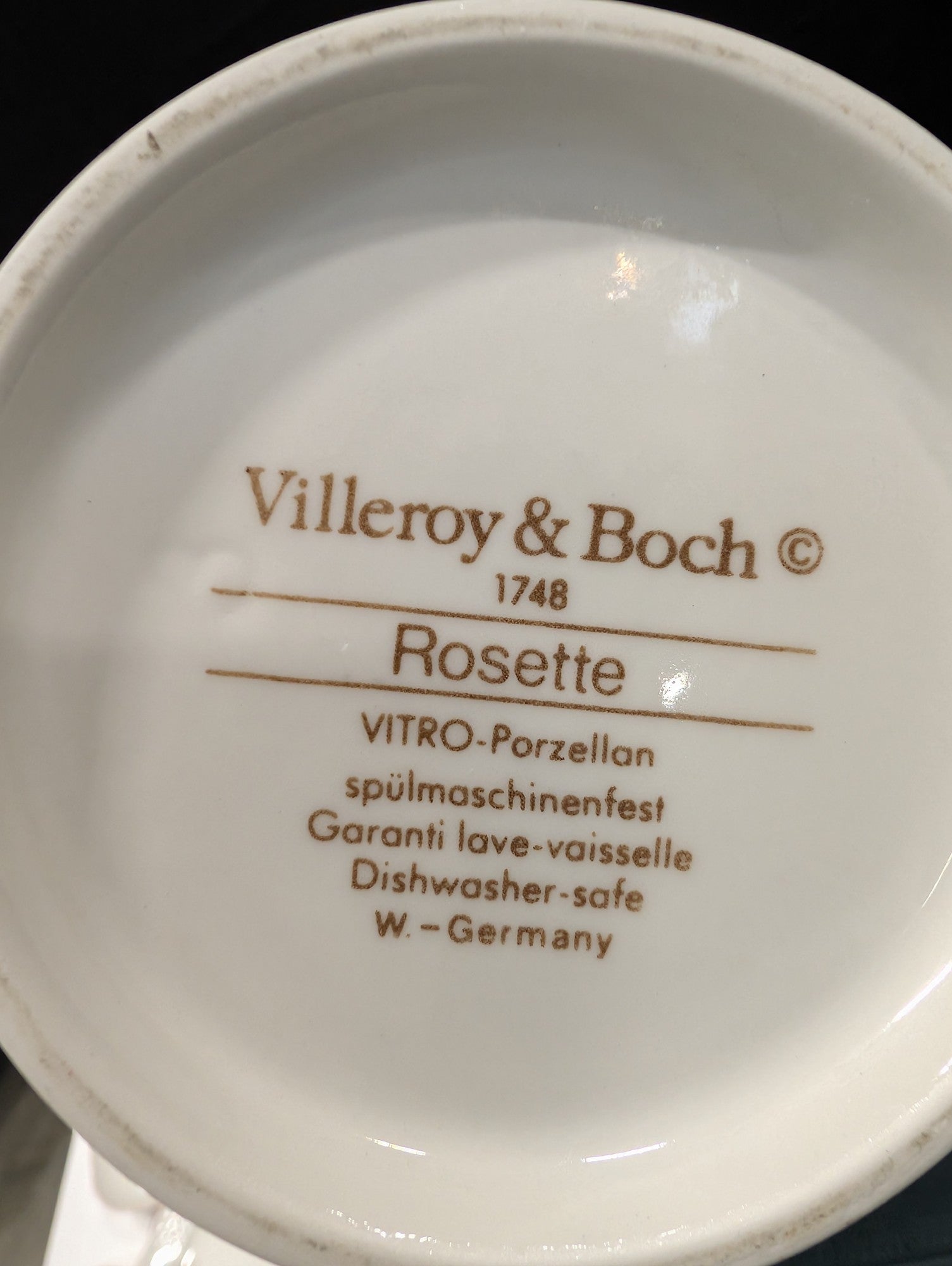 Charming Villeroy & Boch Rosette Floral Porcelain Dinnerware Tea Coffee Set