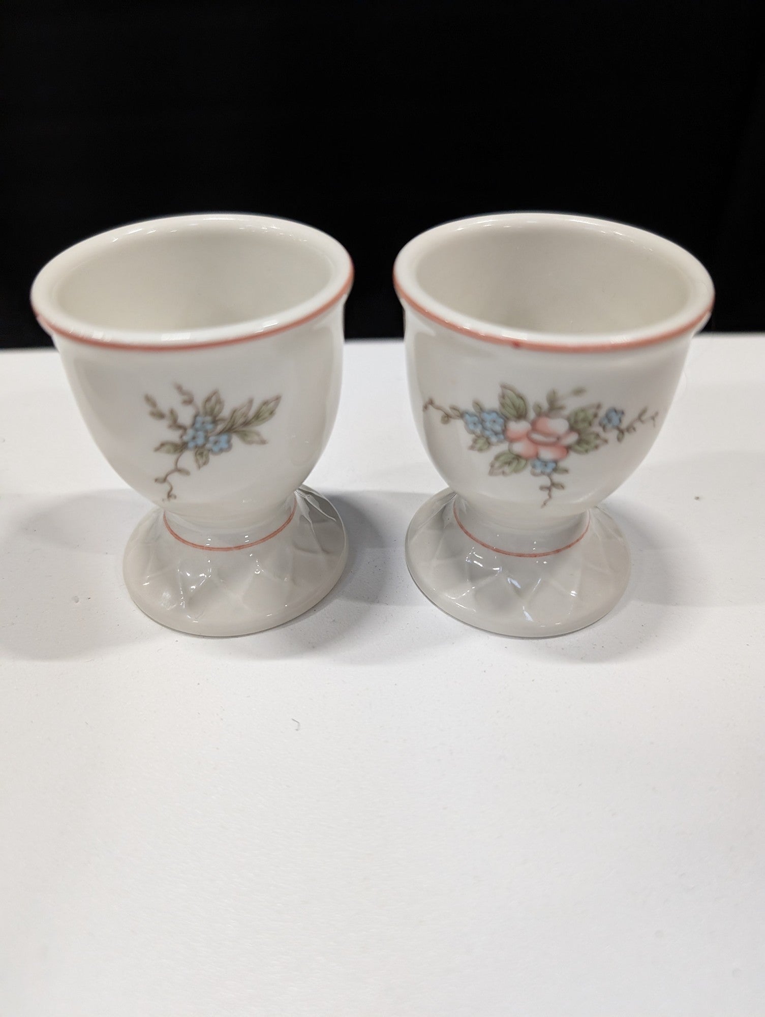 Charming Villeroy & Boch Rosette Floral Porcelain Dinnerware Tea Coffee Set