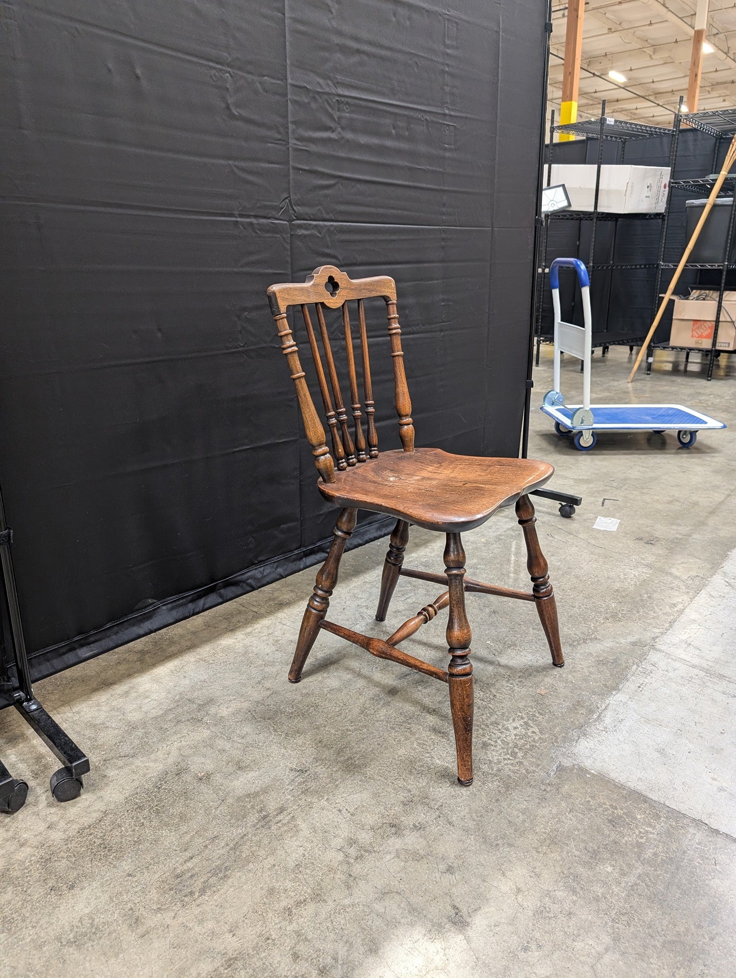 Traditional Dark Wood Spindle Back Windsor Style Chair