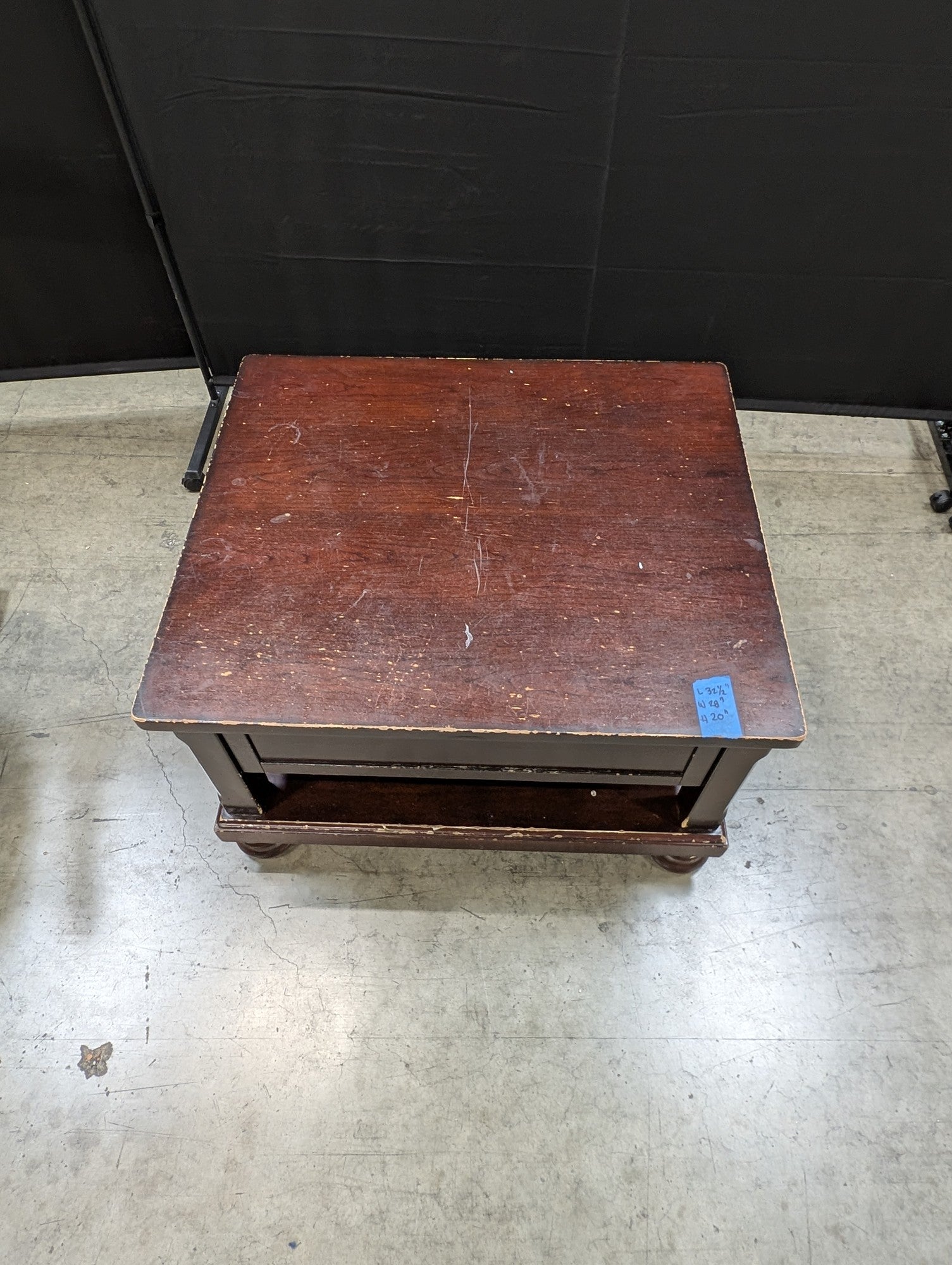 Dark Stained Wood Lift-Top Coffee Table with Storage