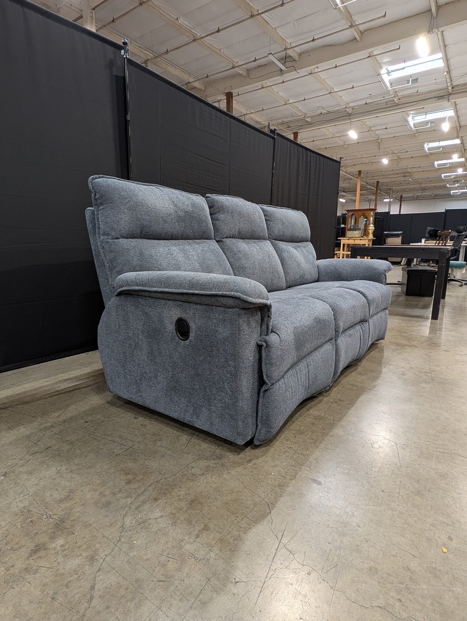 Contemporary Heathered Grey Three-Seater Reclining Sofa