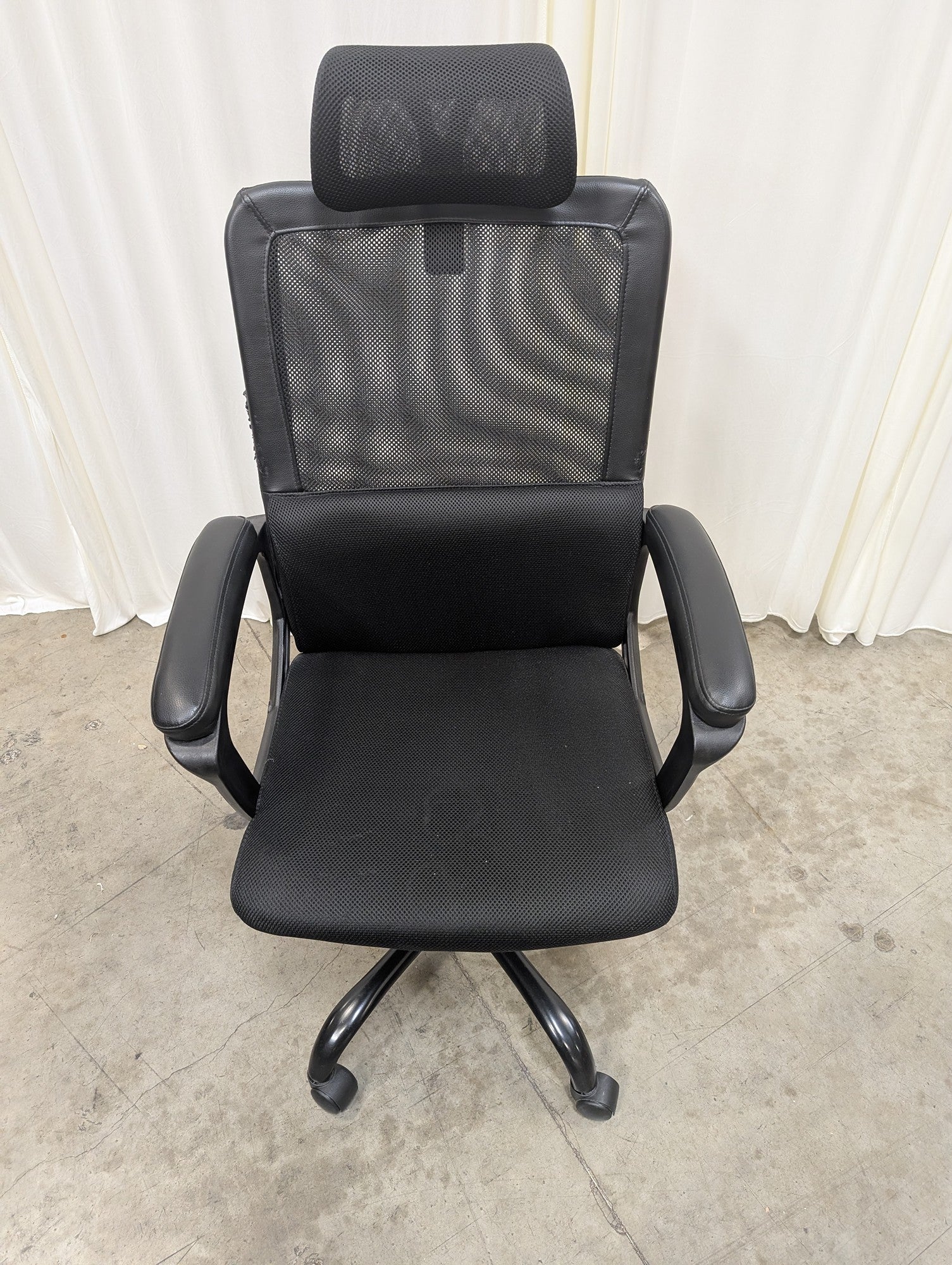 Adjustable Black Mesh Office Chair with Lumbar Support