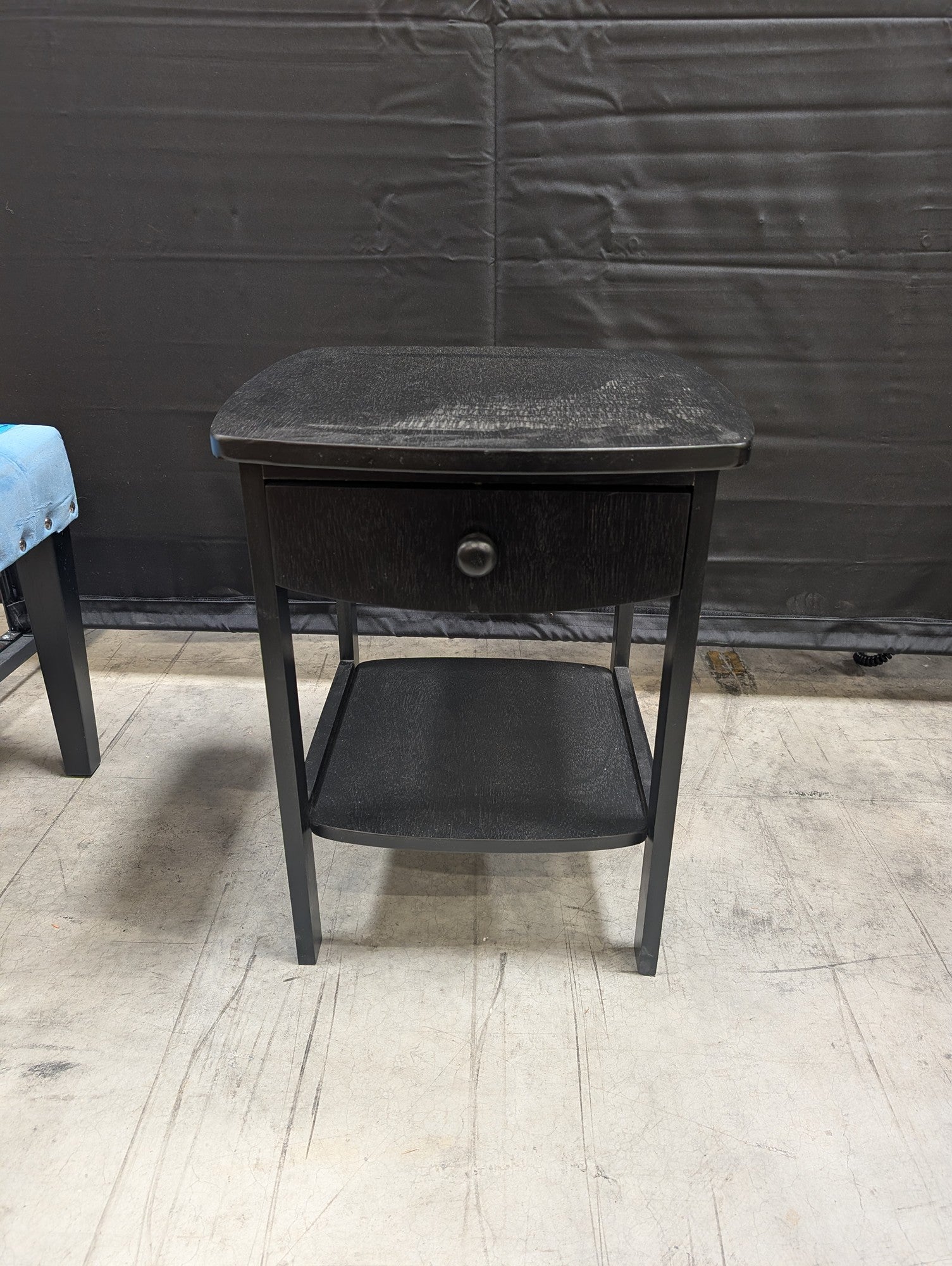 Compact Black Wood Nightstand End Table with Drawer and Shelf