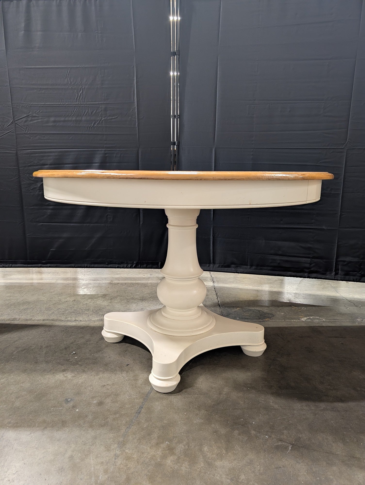 Two-Tone Pedestal Round Dining Table in Wood