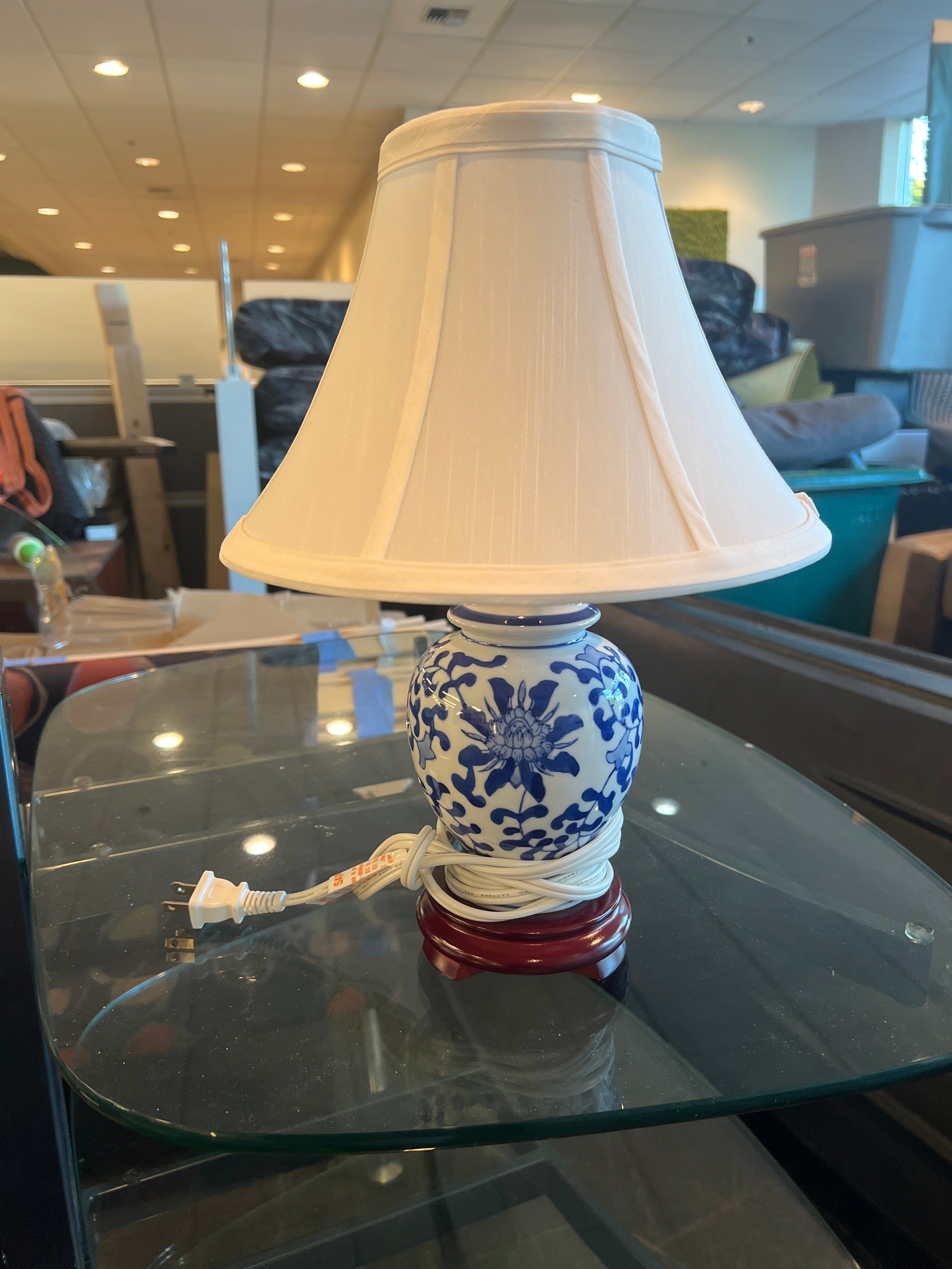 Blue and White Porcelain Table Lamp