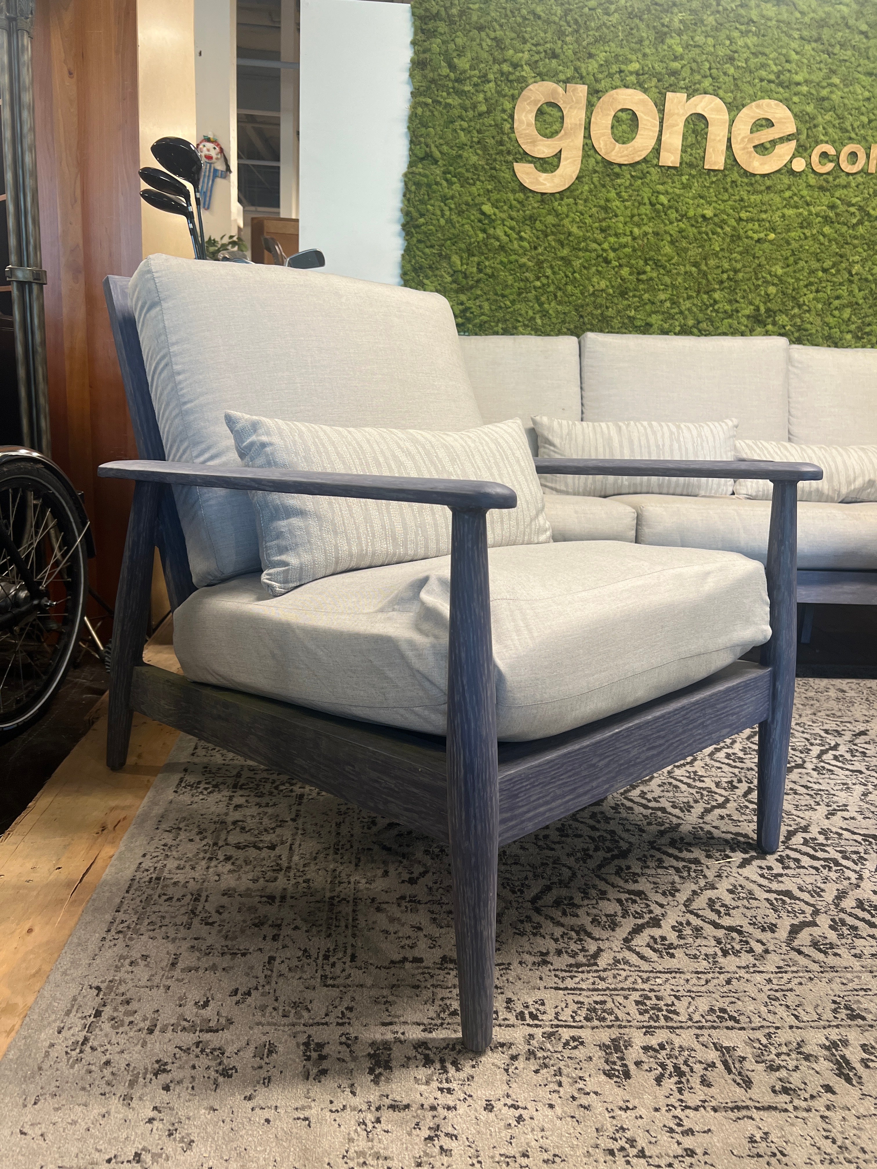 Ebel Novara Comfort Club Chair