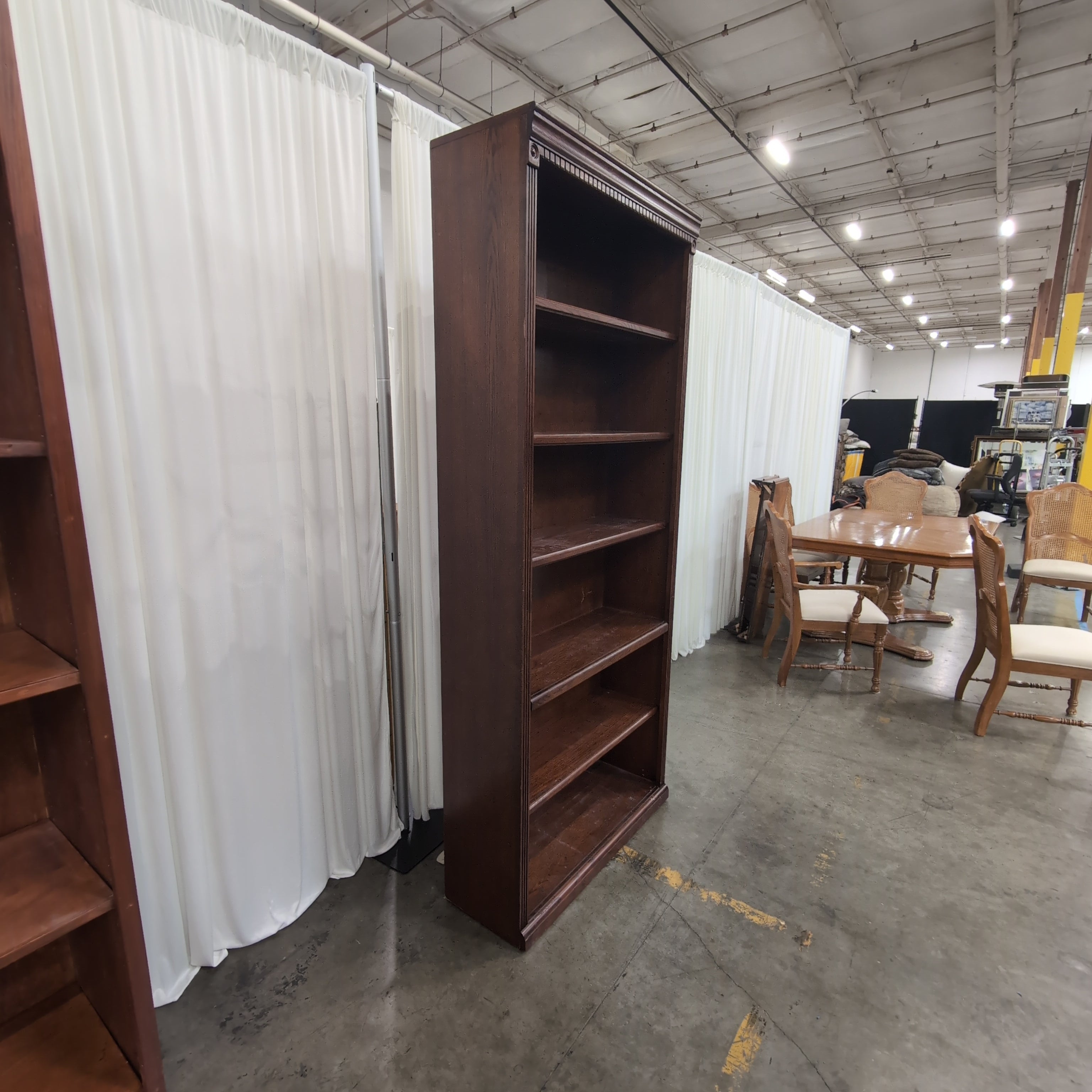 Traditional Dark Wood Five-Shelf Bookcase