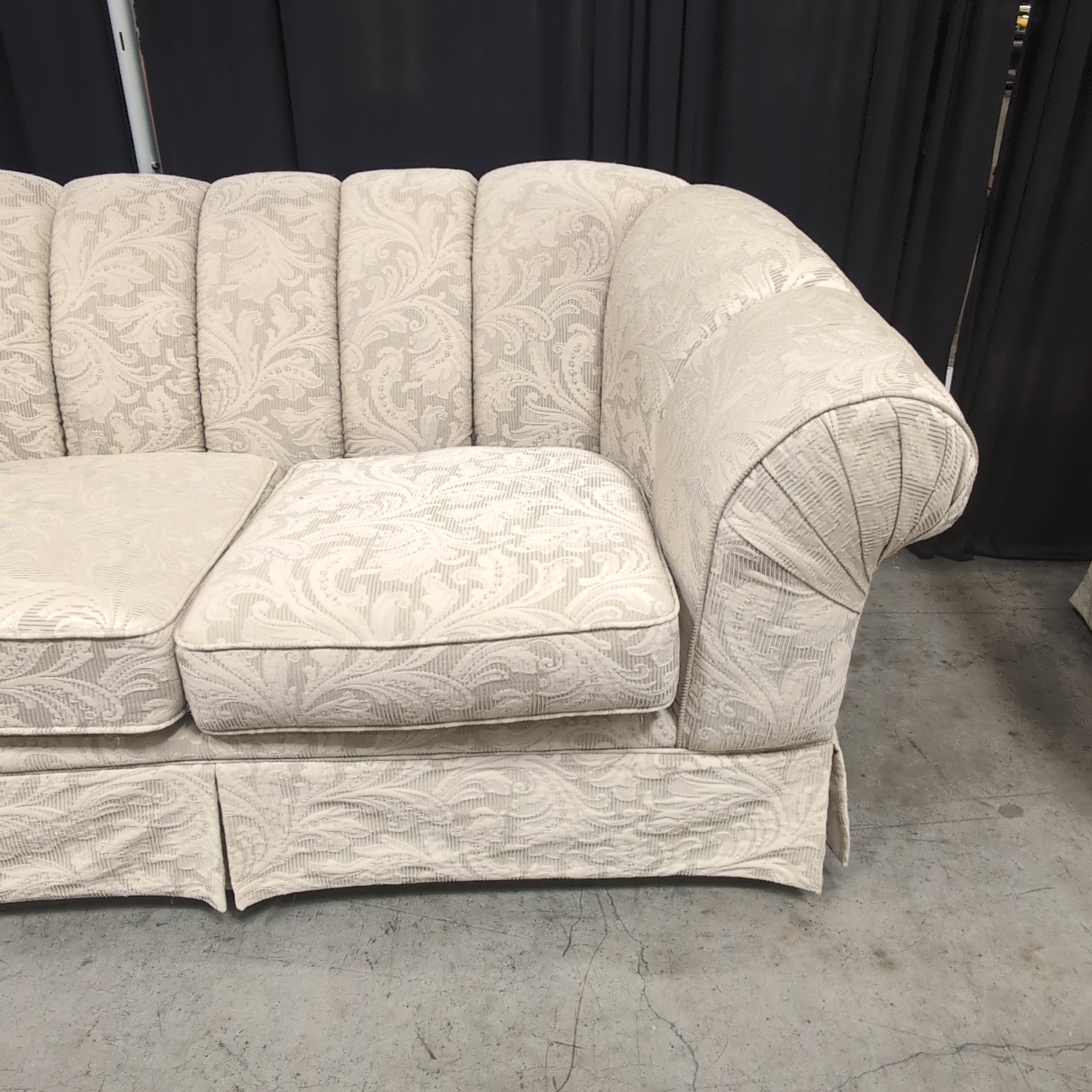 Traditional Beige Patterned Fabric Loveseat with Channel Tufting