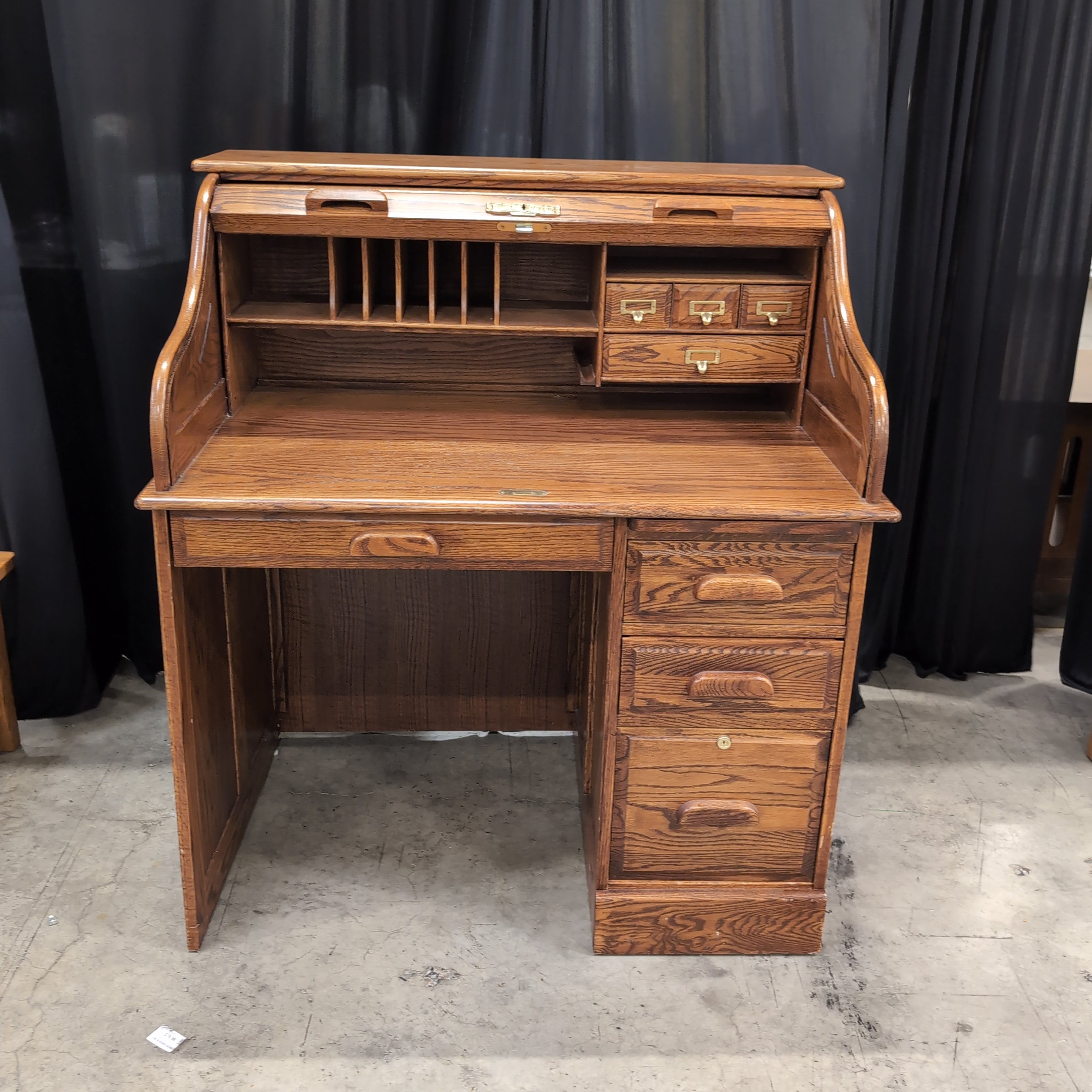 Oak Roll-Top Desk with Multiple Drawers